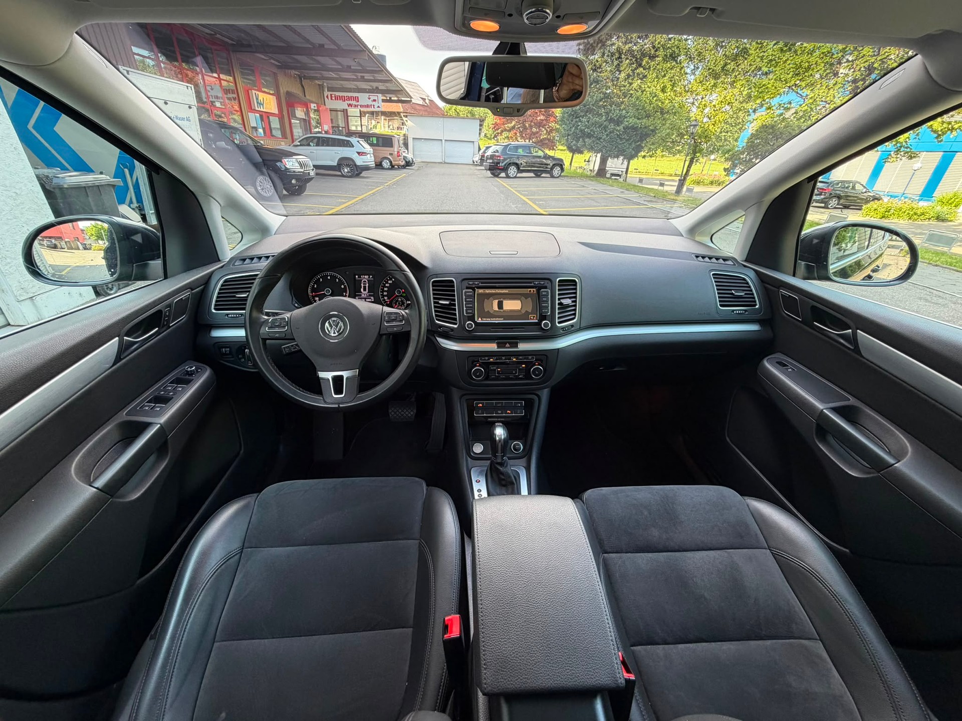 VW Sharan 2.0 TSI Highline DSG*7 Plätzer*-image-10