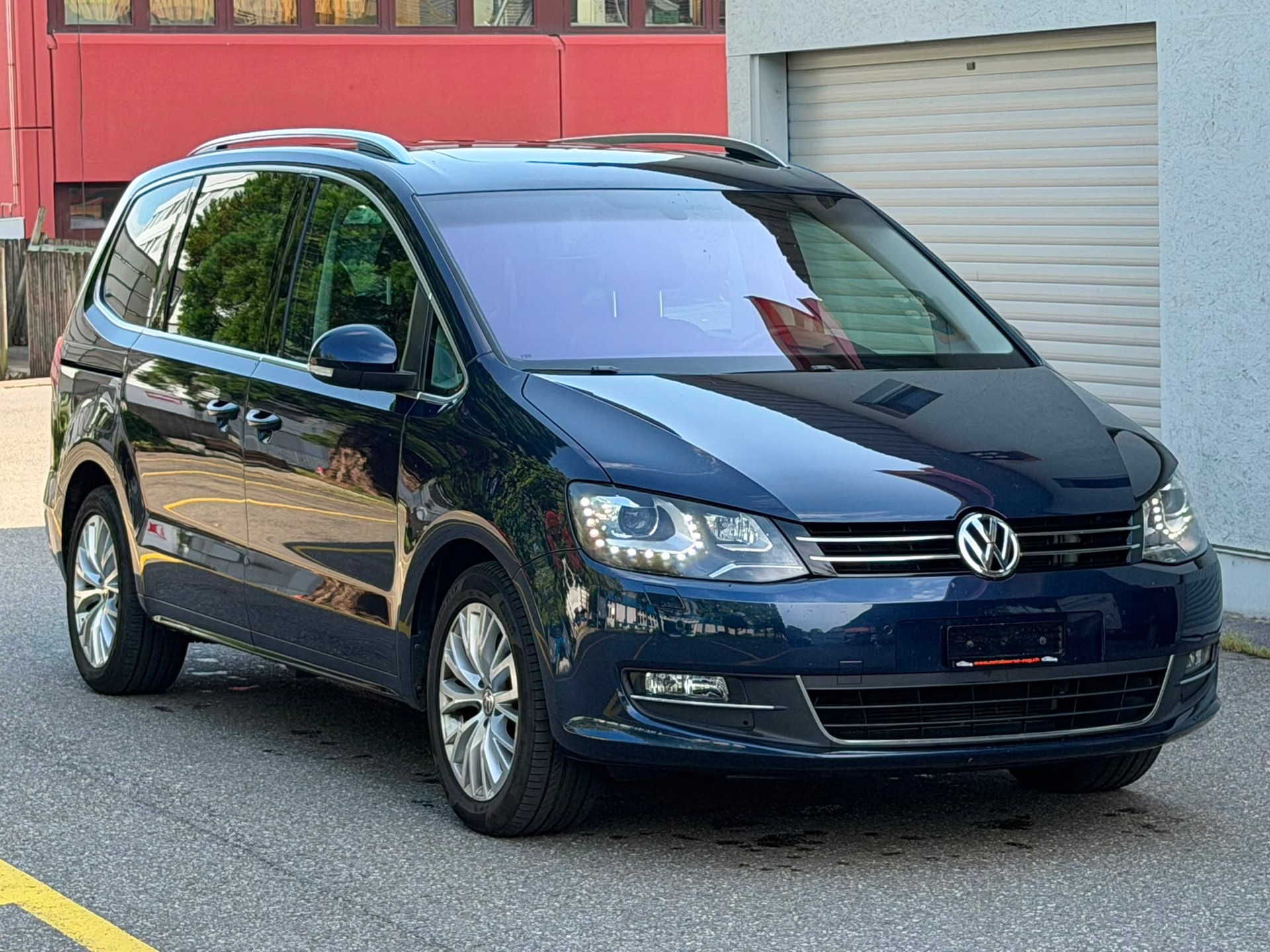 VW Sharan 2.0 TSI Highline DSG*7 Plätzer*-image-1