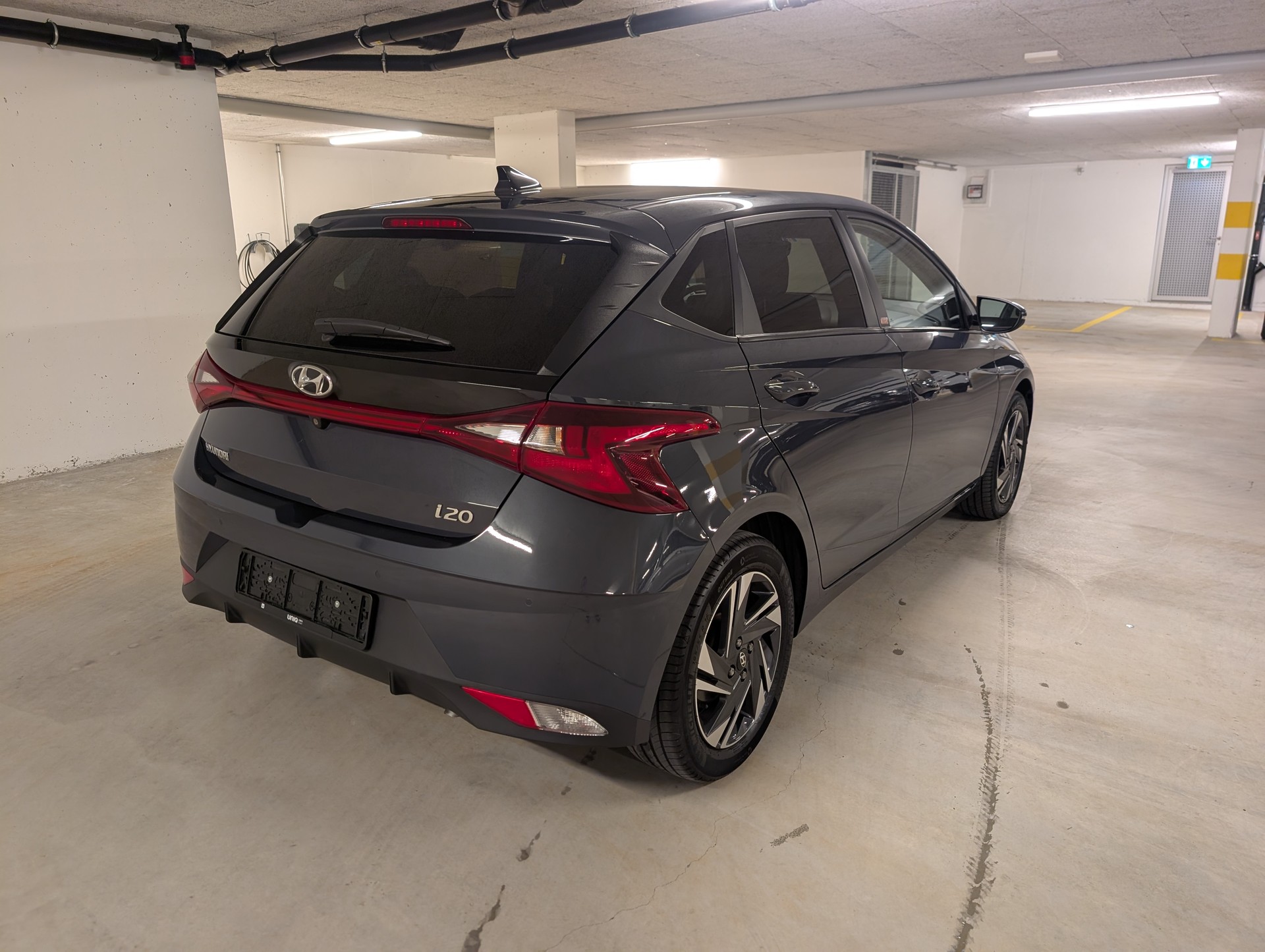 HYUNDAI i20 1.0 T-GDi Amplia 48V MH DCT-image-3