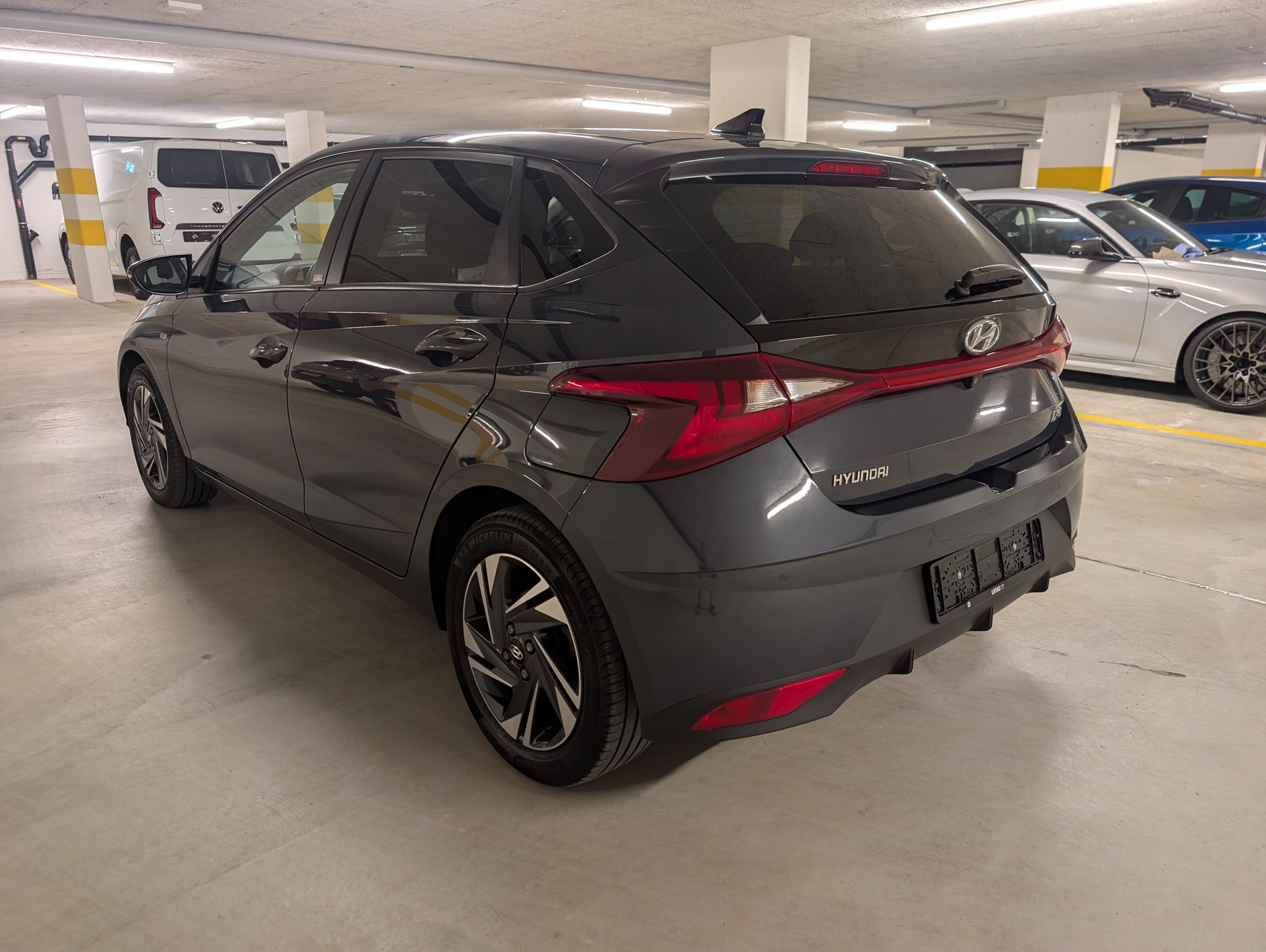 HYUNDAI i20 1.0 T-GDi Amplia 48V MH DCT-image-5