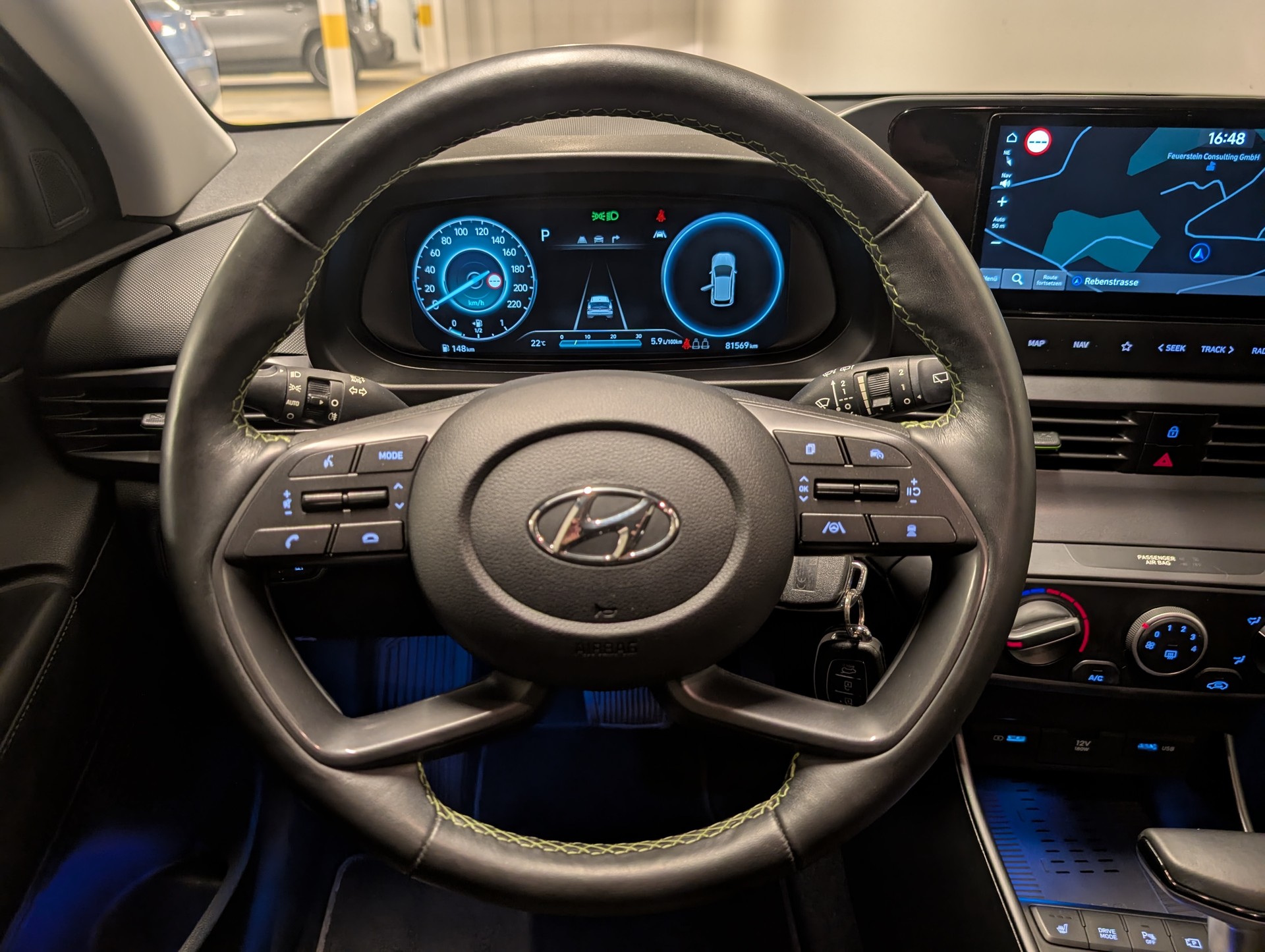 HYUNDAI i20 1.0 T-GDi Amplia 48V MH DCT-image-9