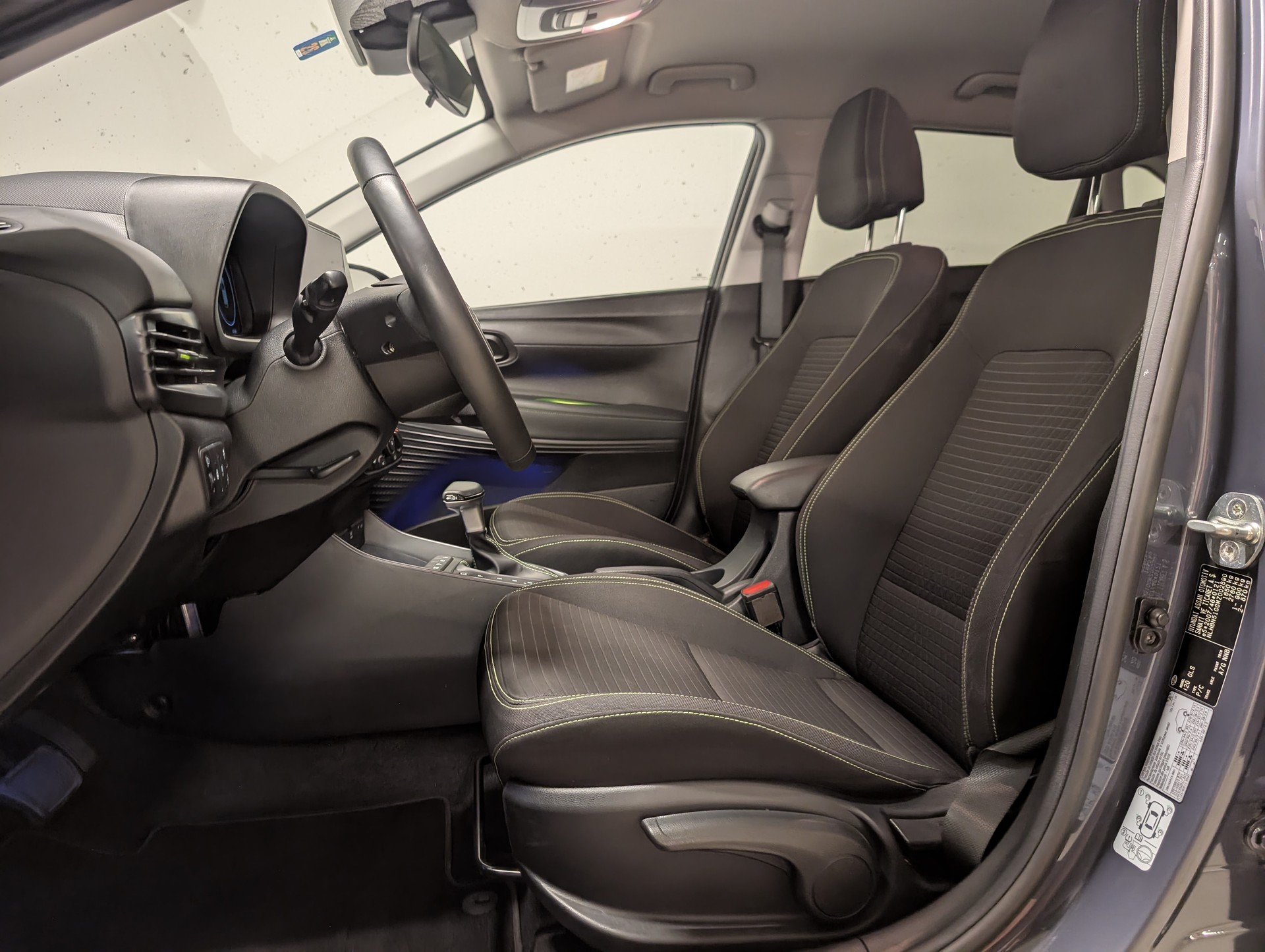 HYUNDAI i20 1.0 T-GDi Amplia 48V MH DCT-image-10