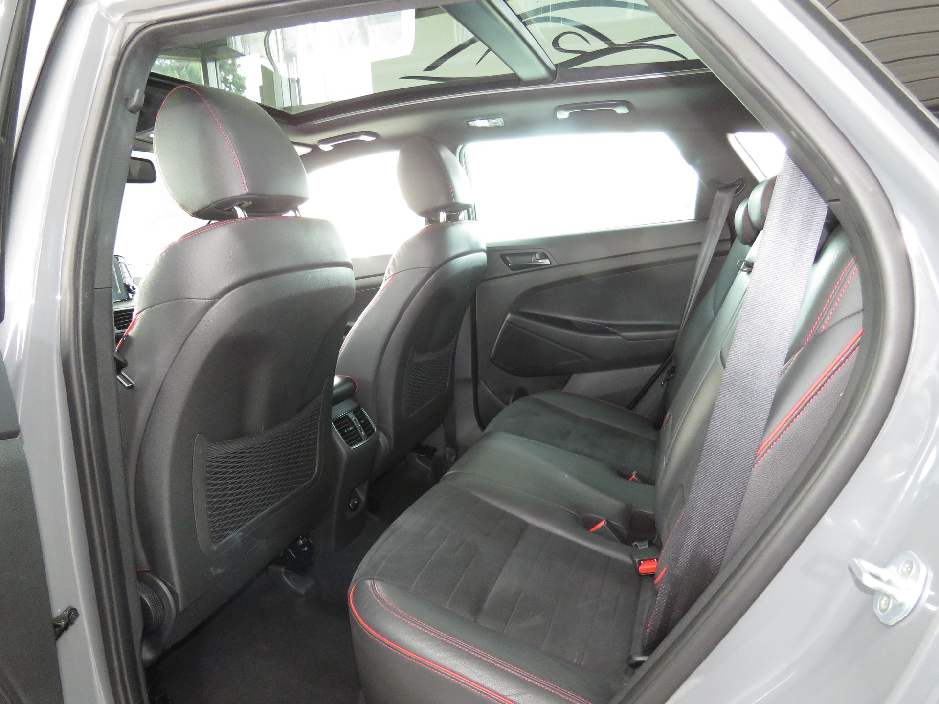 HYUNDAI Tucson 1.6 TGDI N-Line 4WD DCT-image-8
