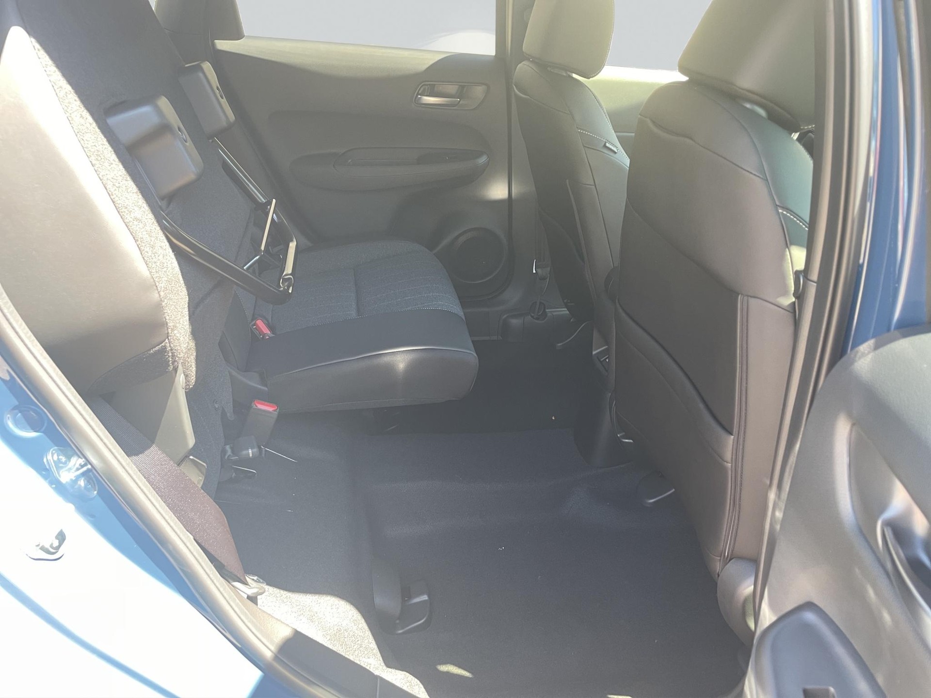 HONDA Jazz 1.5 i-MMD Advance-image-13