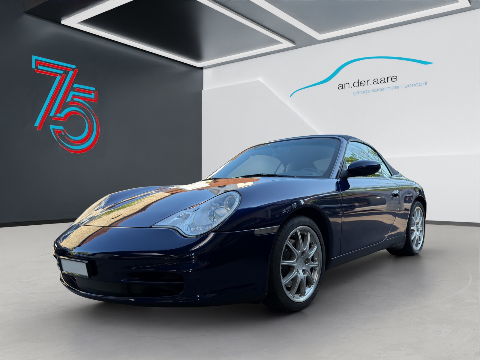 PORSCHE 911 Carrera 4 Cabrio-image-0