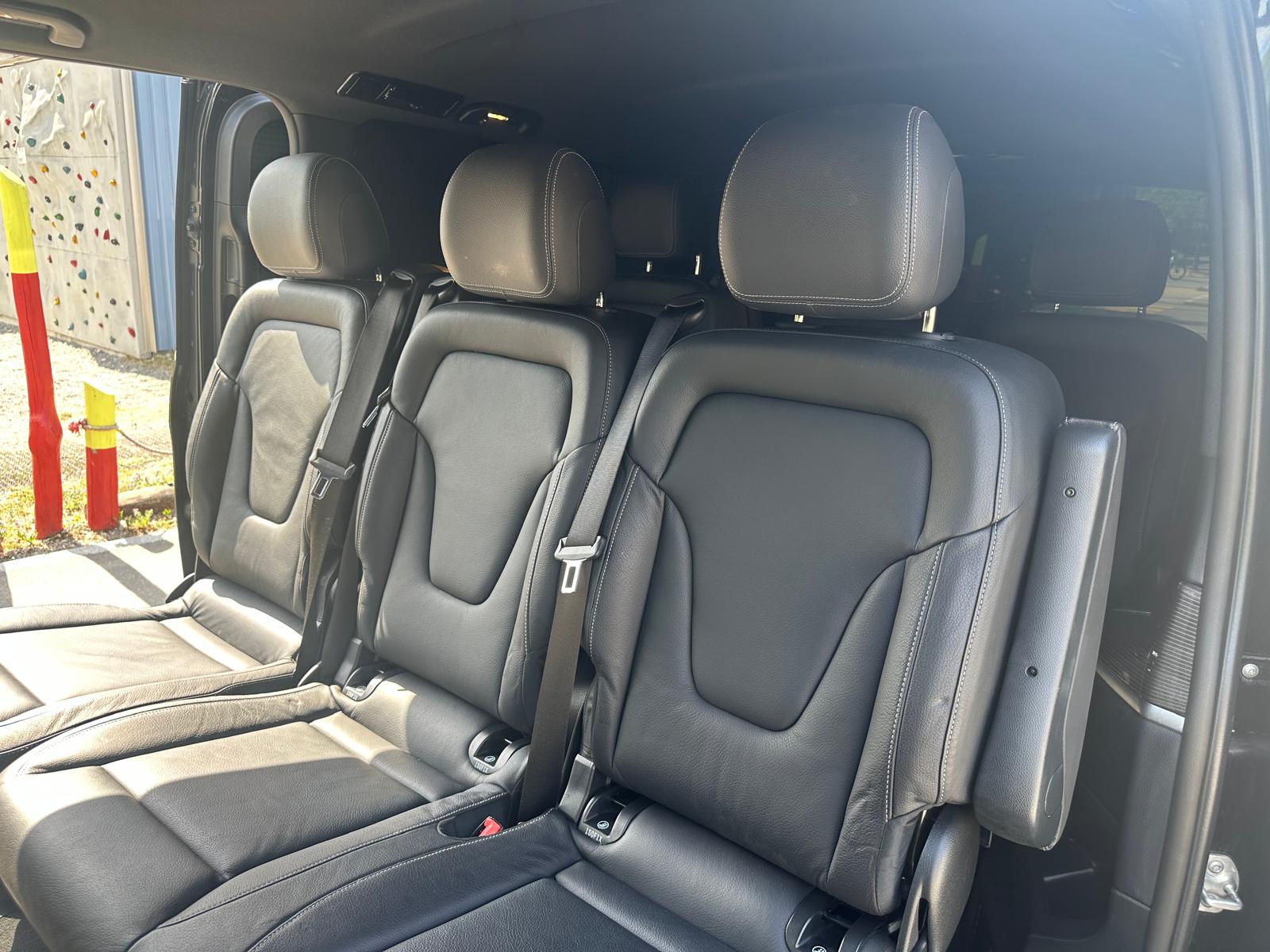 MERCEDES-BENZ V 300 d extralang Avantgarde 4Matic 9G-Tronic-image-11