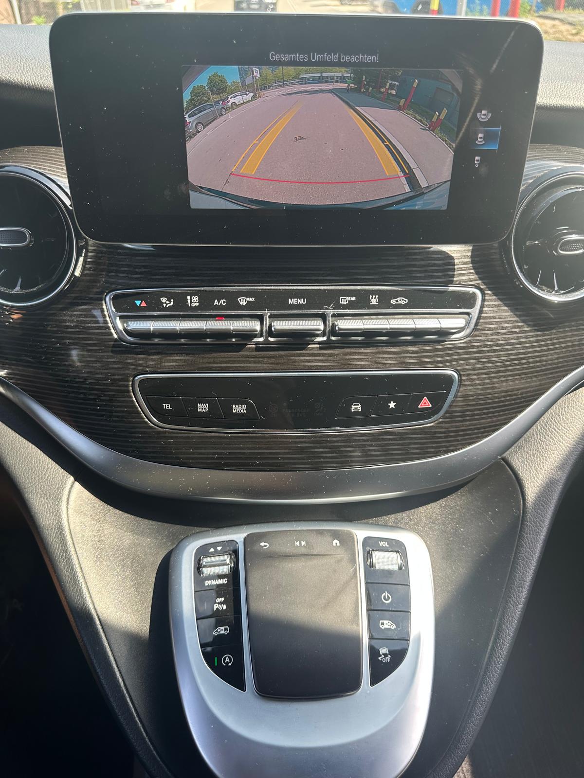 MERCEDES-BENZ V 300 d extralang Avantgarde 4Matic 9G-Tronic-image-8