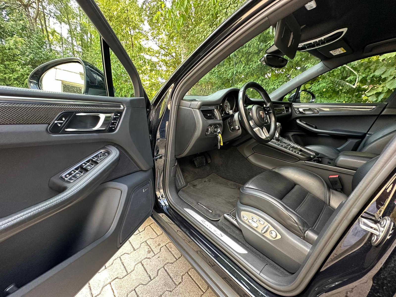 PORSCHE Macan S PDK-image-9