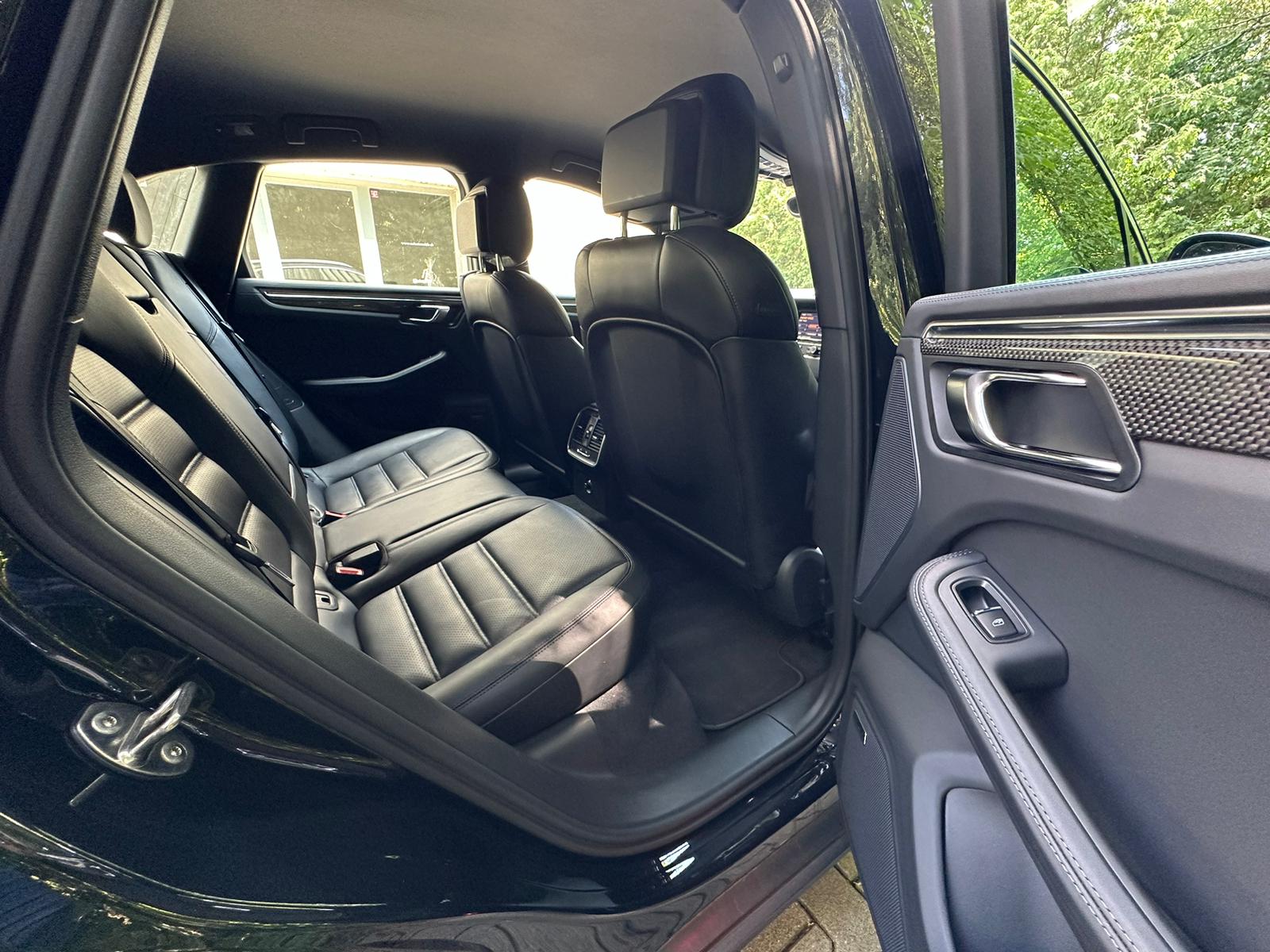 PORSCHE Macan S PDK-image-18