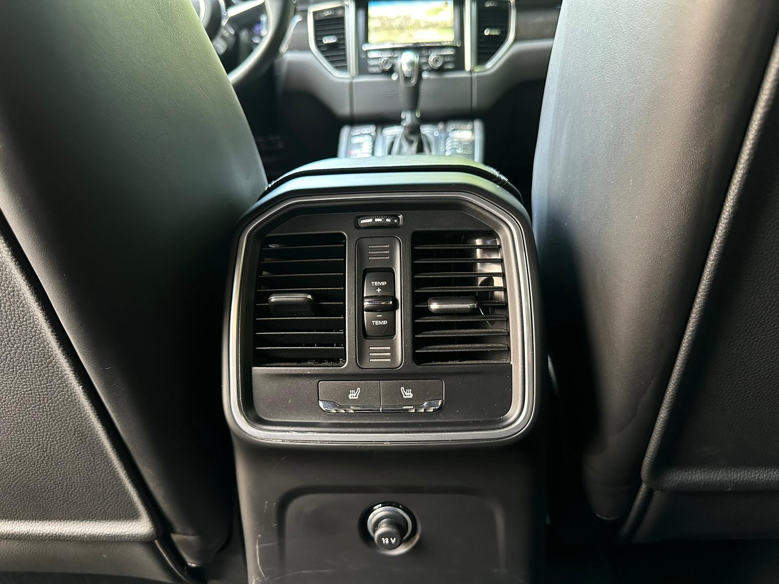 PORSCHE Macan S PDK-image-21