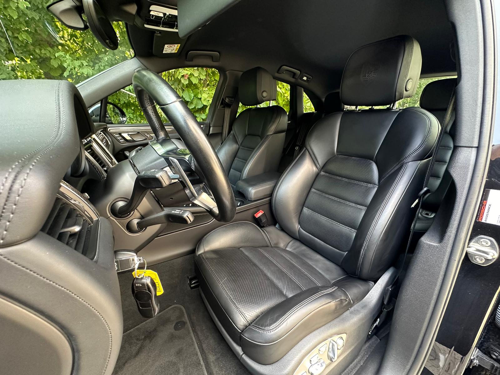 PORSCHE Macan S PDK-image-13