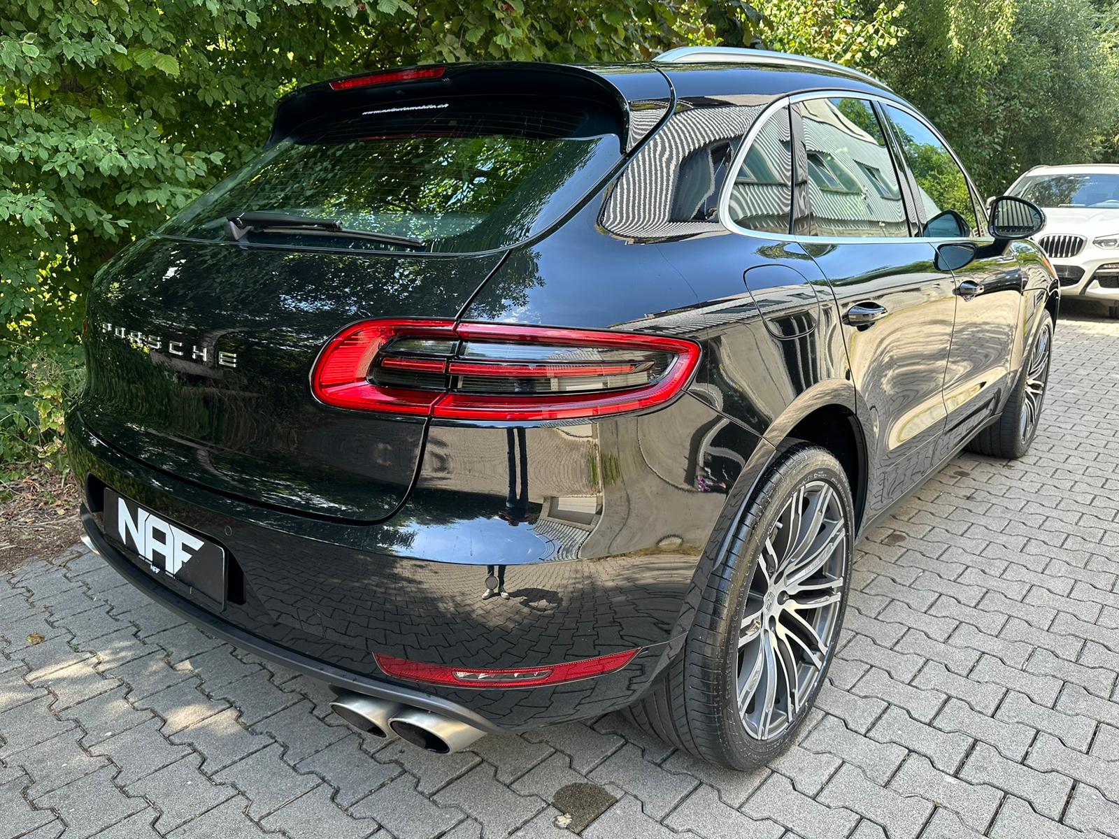 PORSCHE Macan S PDK-image-5