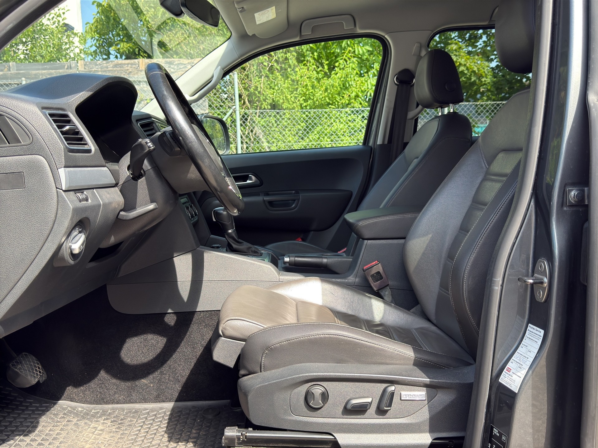 VW Amarok 3.0TDI Highline 4Motion Automatic-image-11