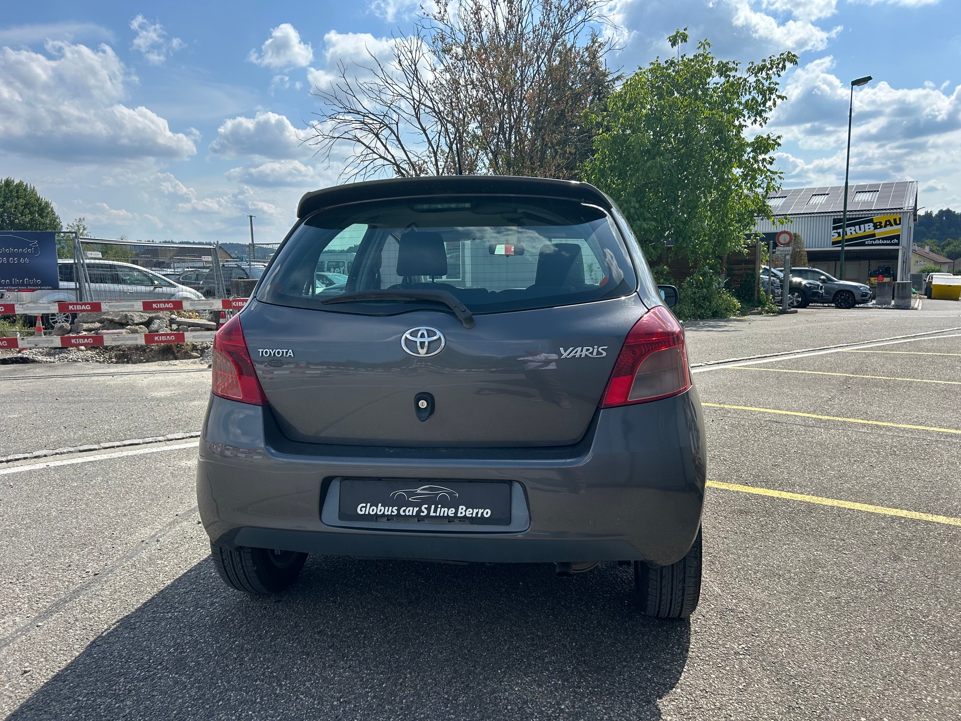 TOYOTA Yaris 1.3 Linea Sol-image-5