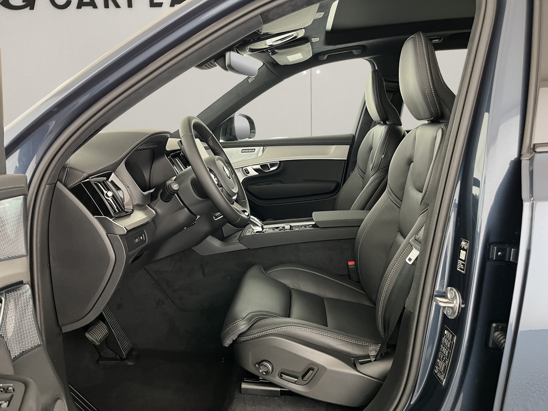 VOLVO XC90 2.0 T8 TE Black Edition eAWD-image-12