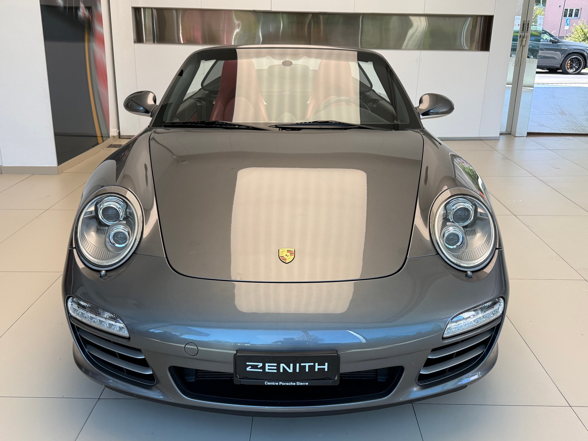 PORSCHE 911 Cabrio Carrera 4S PDK-image-1