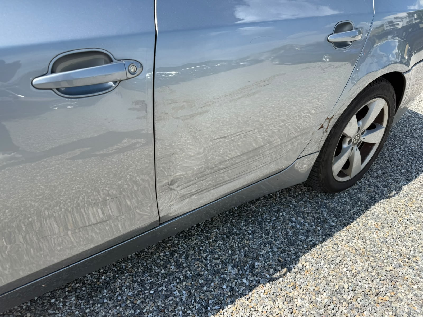 BMW 525xi Touring-image-2