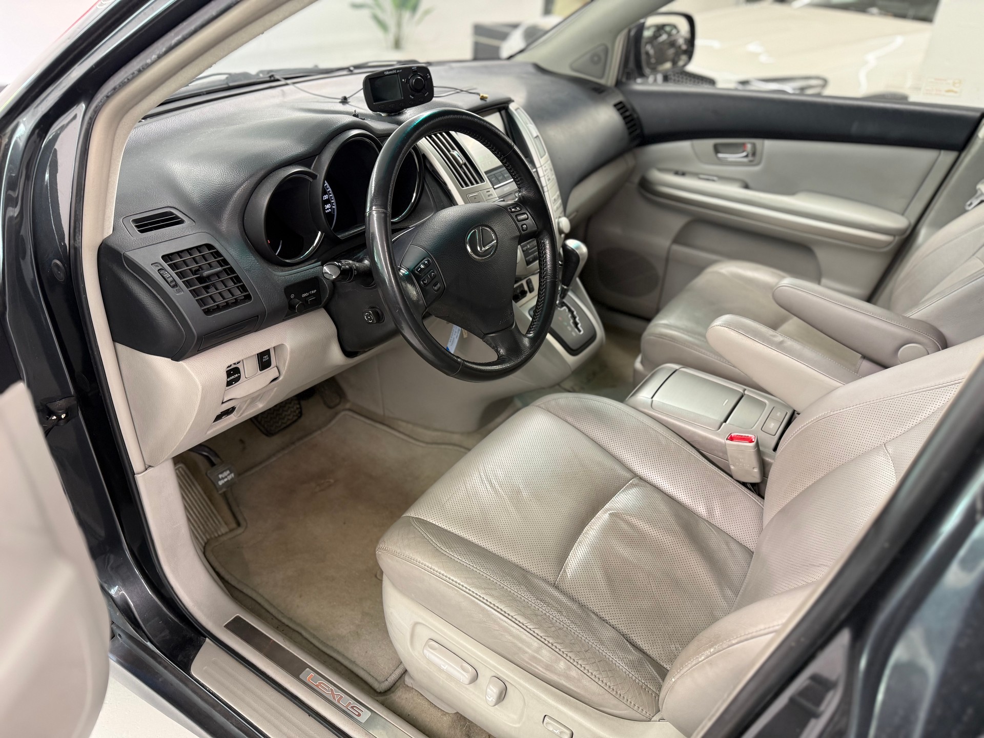 LEXUS RX 400h AWD Automatic-image-5