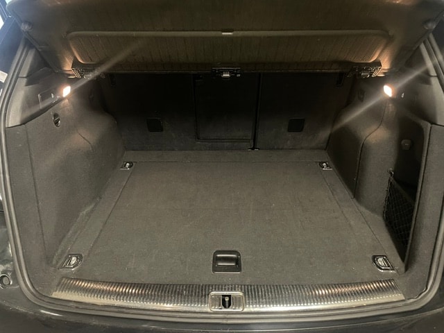 AUDI Q5 2.0 TFSI quattro S-tronic-image-11