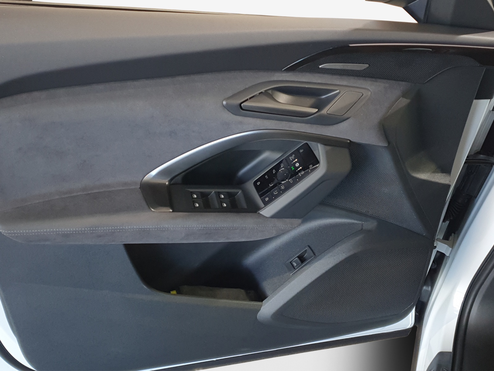 AUDI SQ5 Sportback TFSI quattro S-tronic-image-15