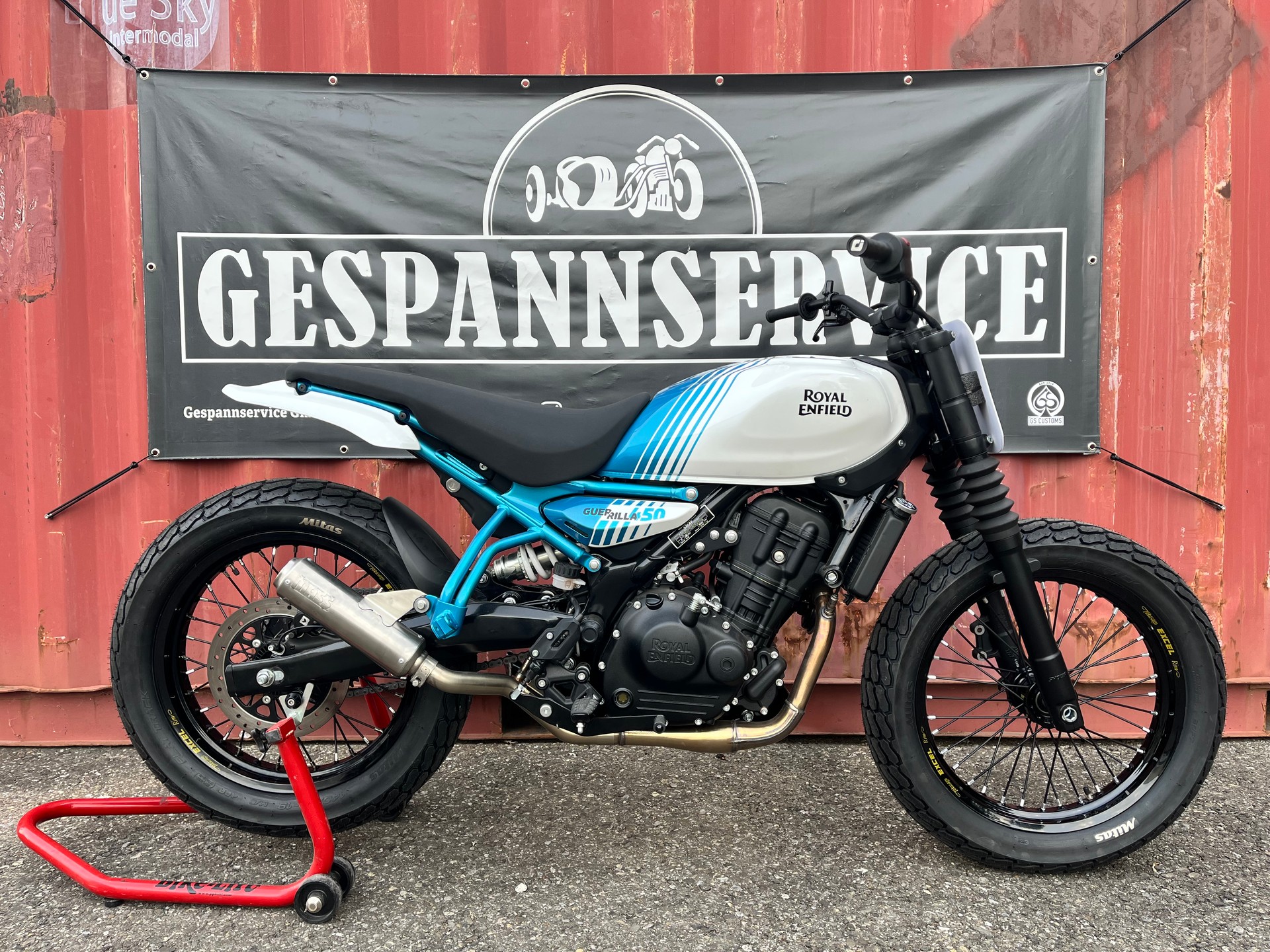 ROYAL ENFIELD Guerrilla 450 Base-image-2