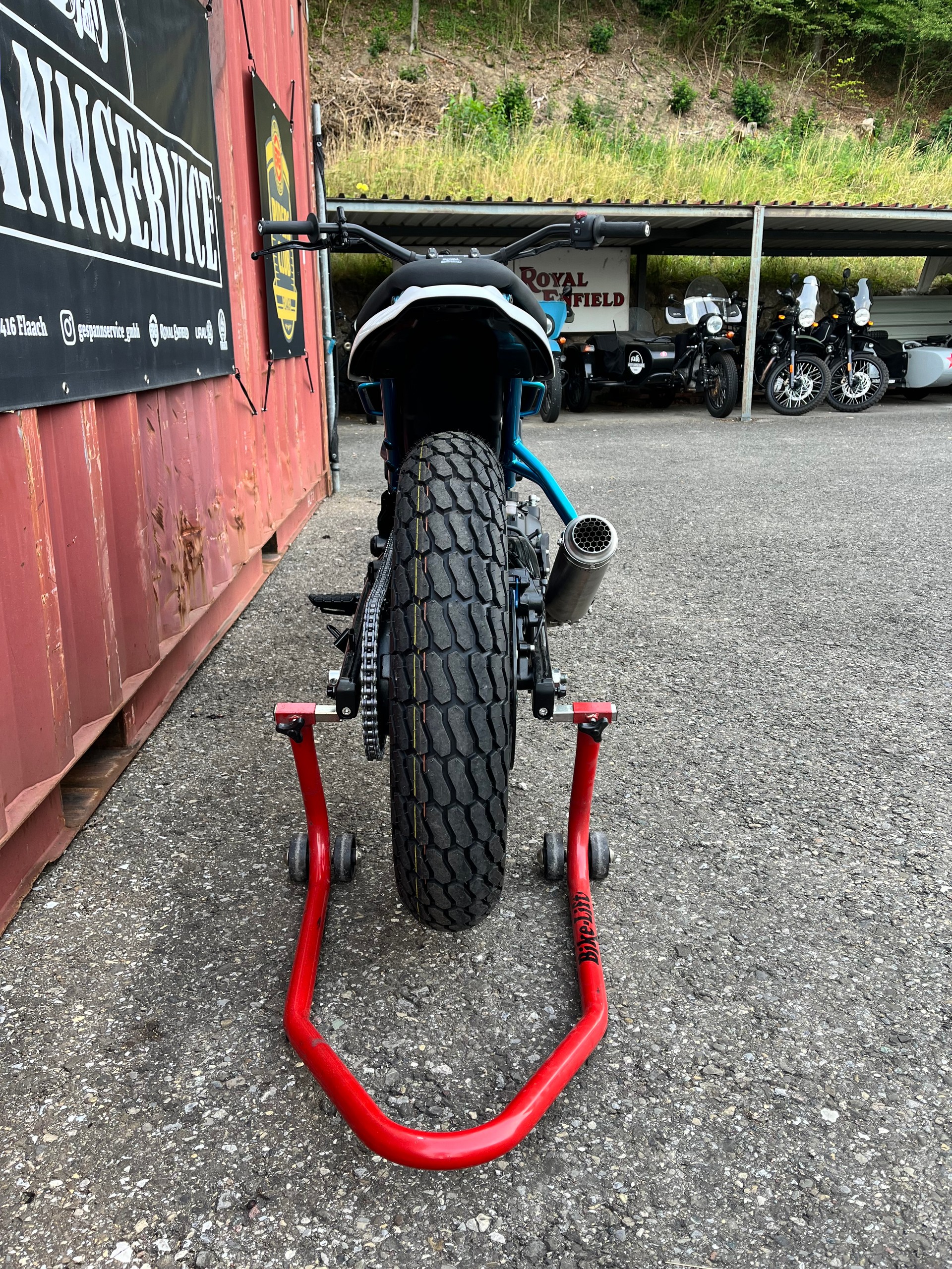 ROYAL ENFIELD Guerrilla 450 Base-image-6