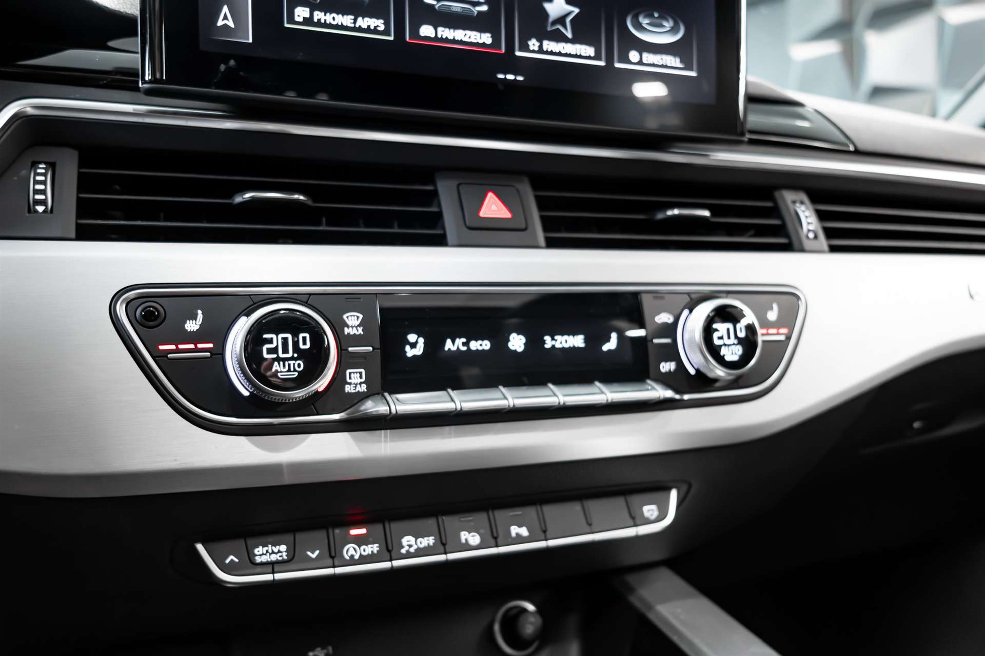 AUDI A4 Avant 40 TDI S line Attraction quattro S-tronic-image-21