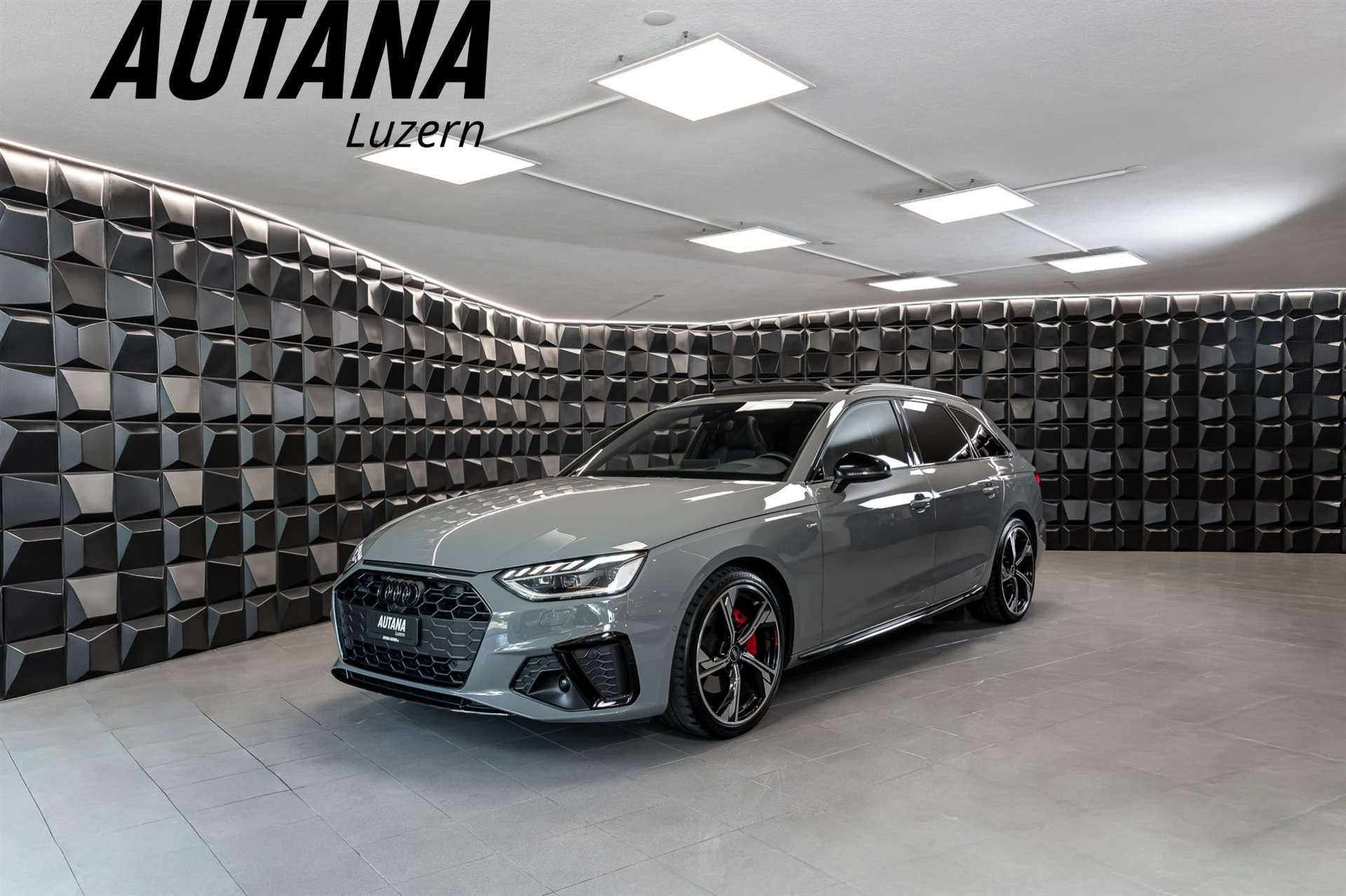 AUDI A4 Avant 40 TDI S line Attraction quattro S-tronic-image-0