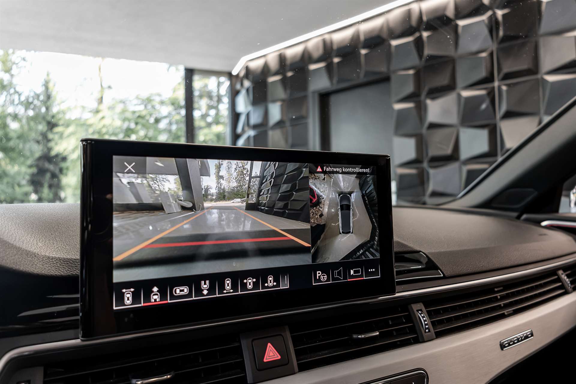 AUDI A4 Avant 40 TDI S line Attraction quattro S-tronic-image-20