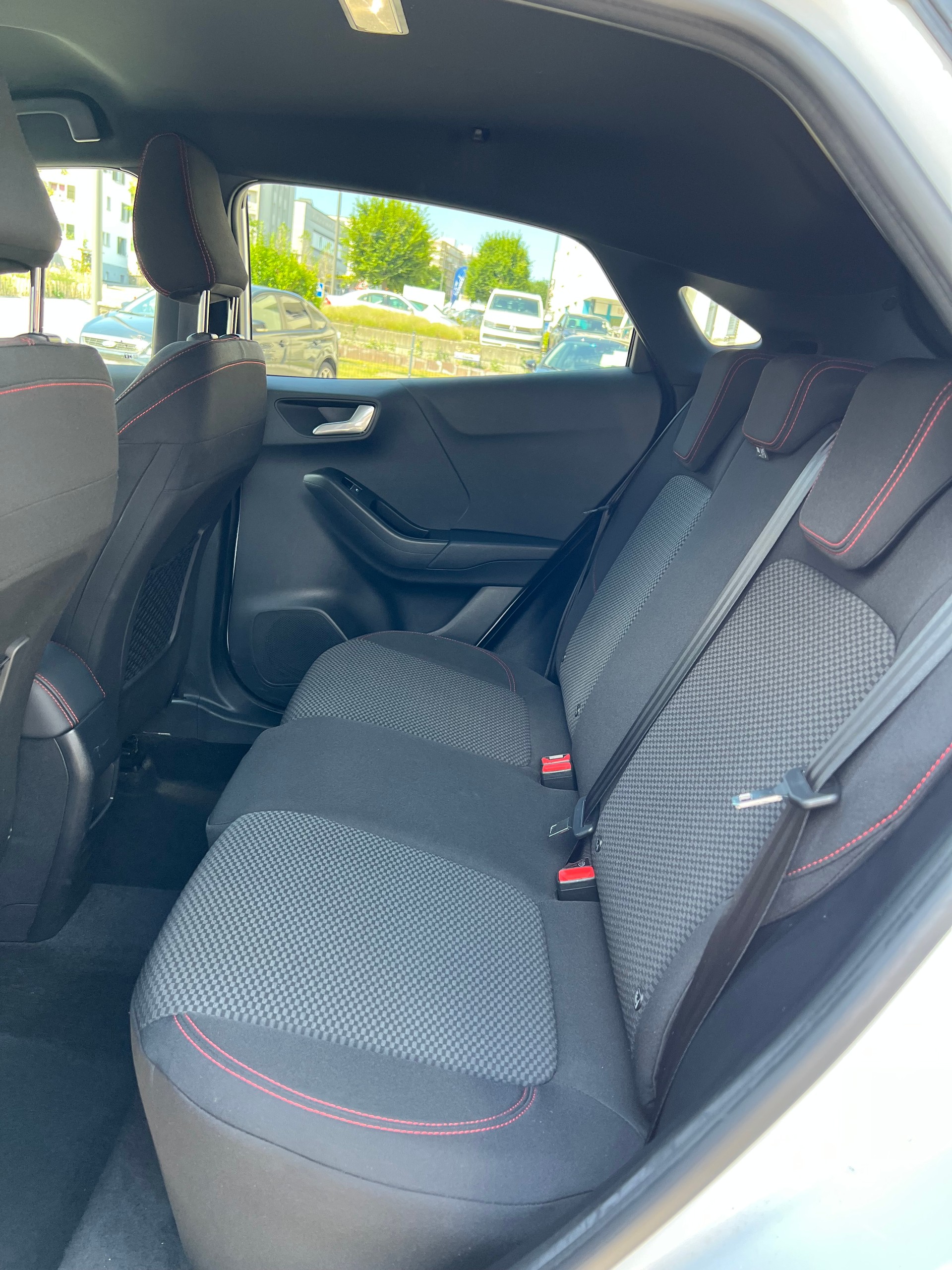 FORD Puma 1.0 MHEV ST-Line-image-9