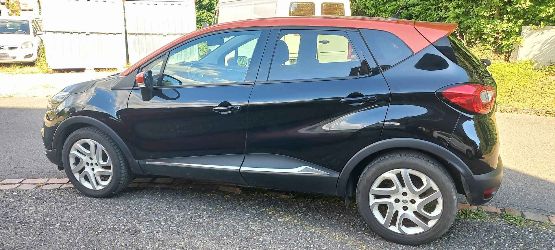 RENAULT Captur 1.2 T 16V Dynamique EDC-image-3