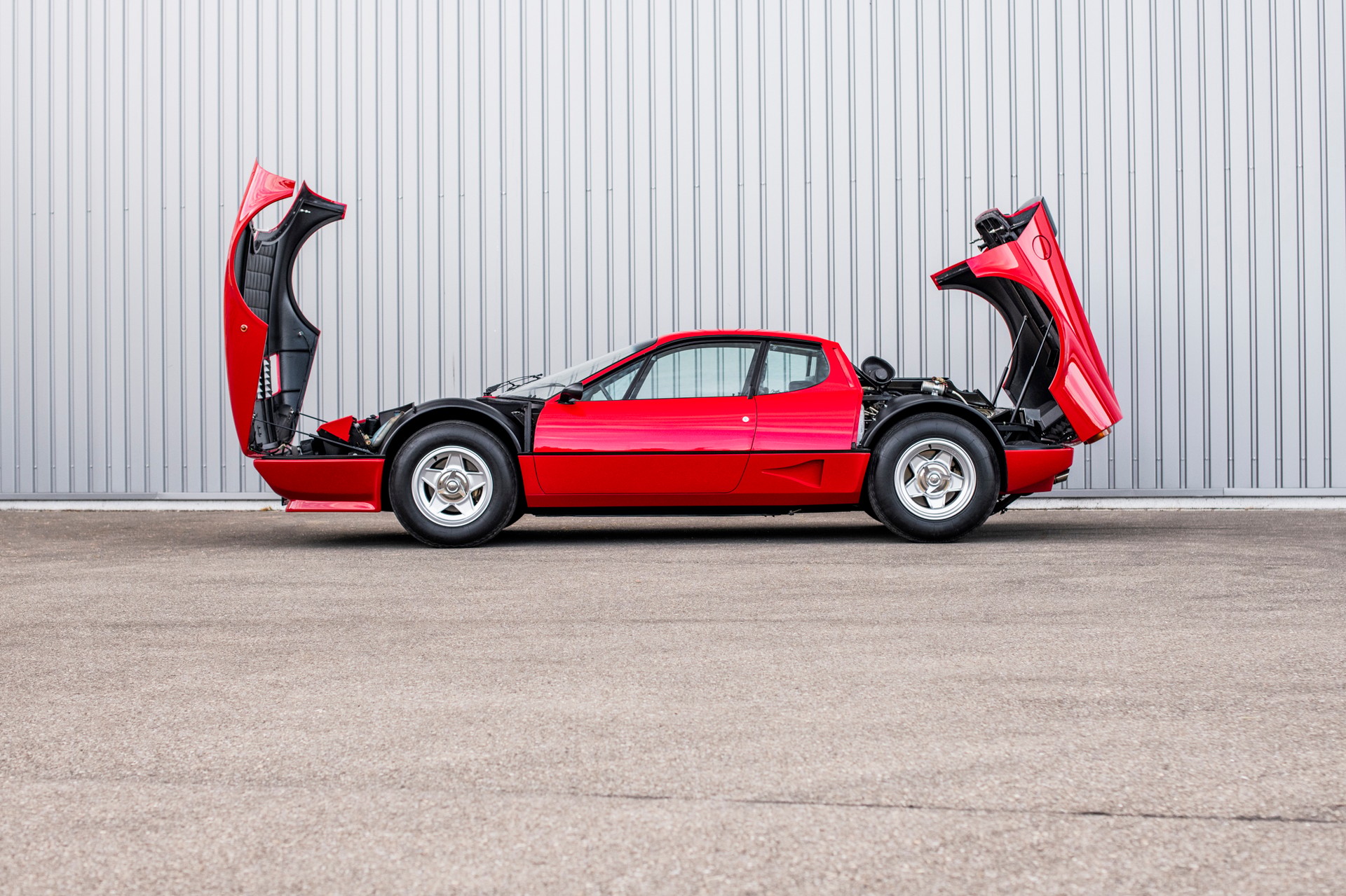 FERRARI 512BB-image-2