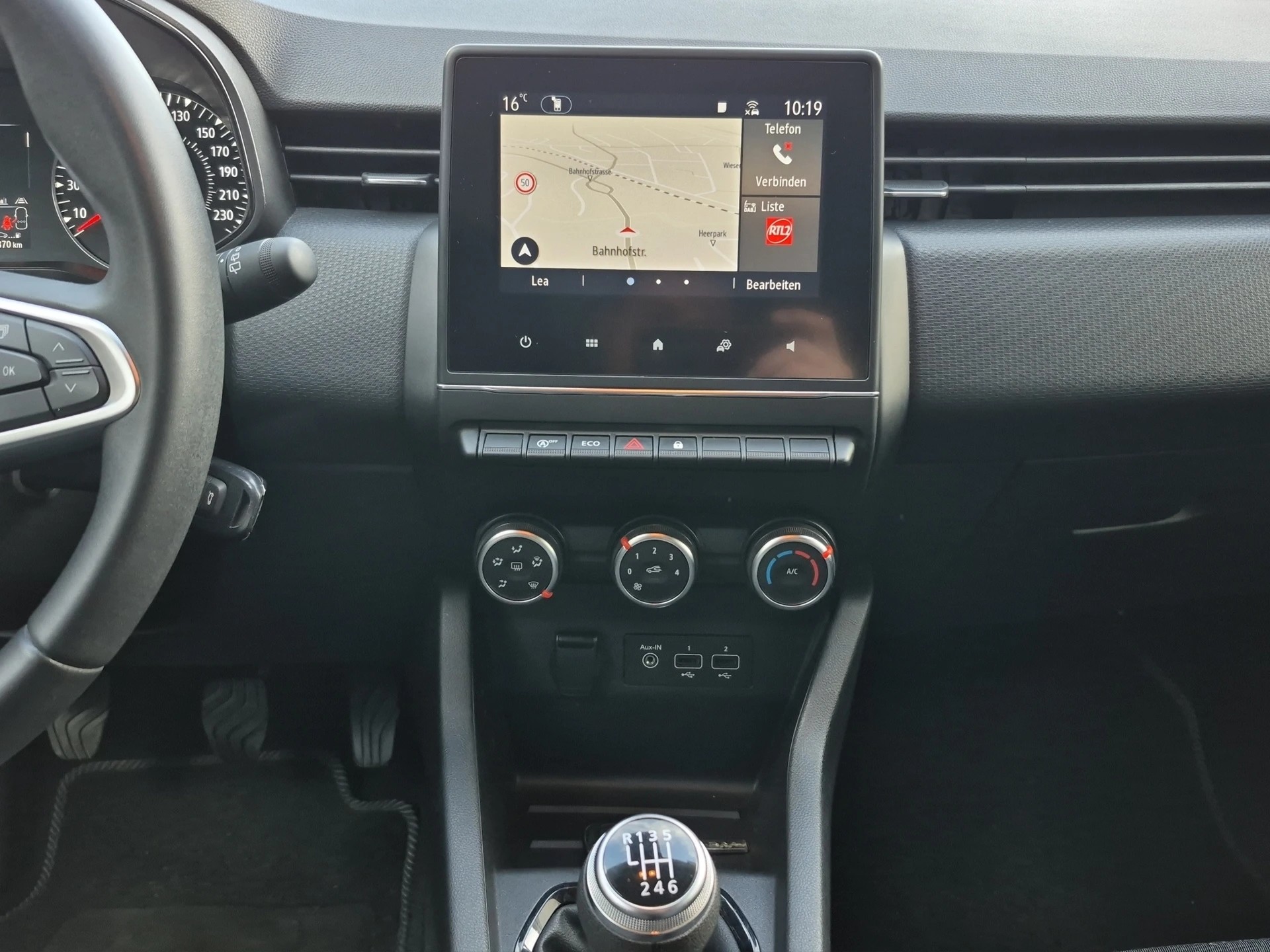 RENAULT Clio 1.0 Intens-image-8