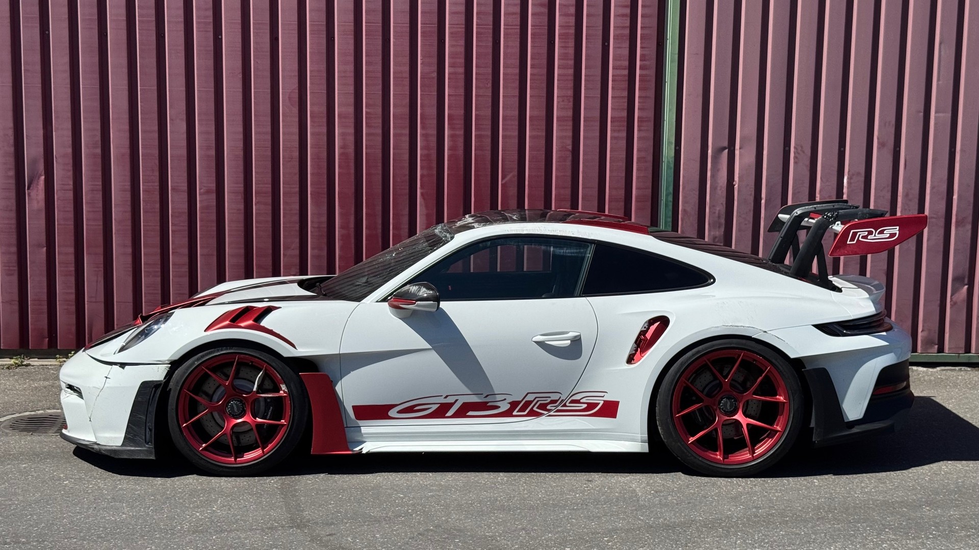 PORSCHE 911 GT3 RS-image-7