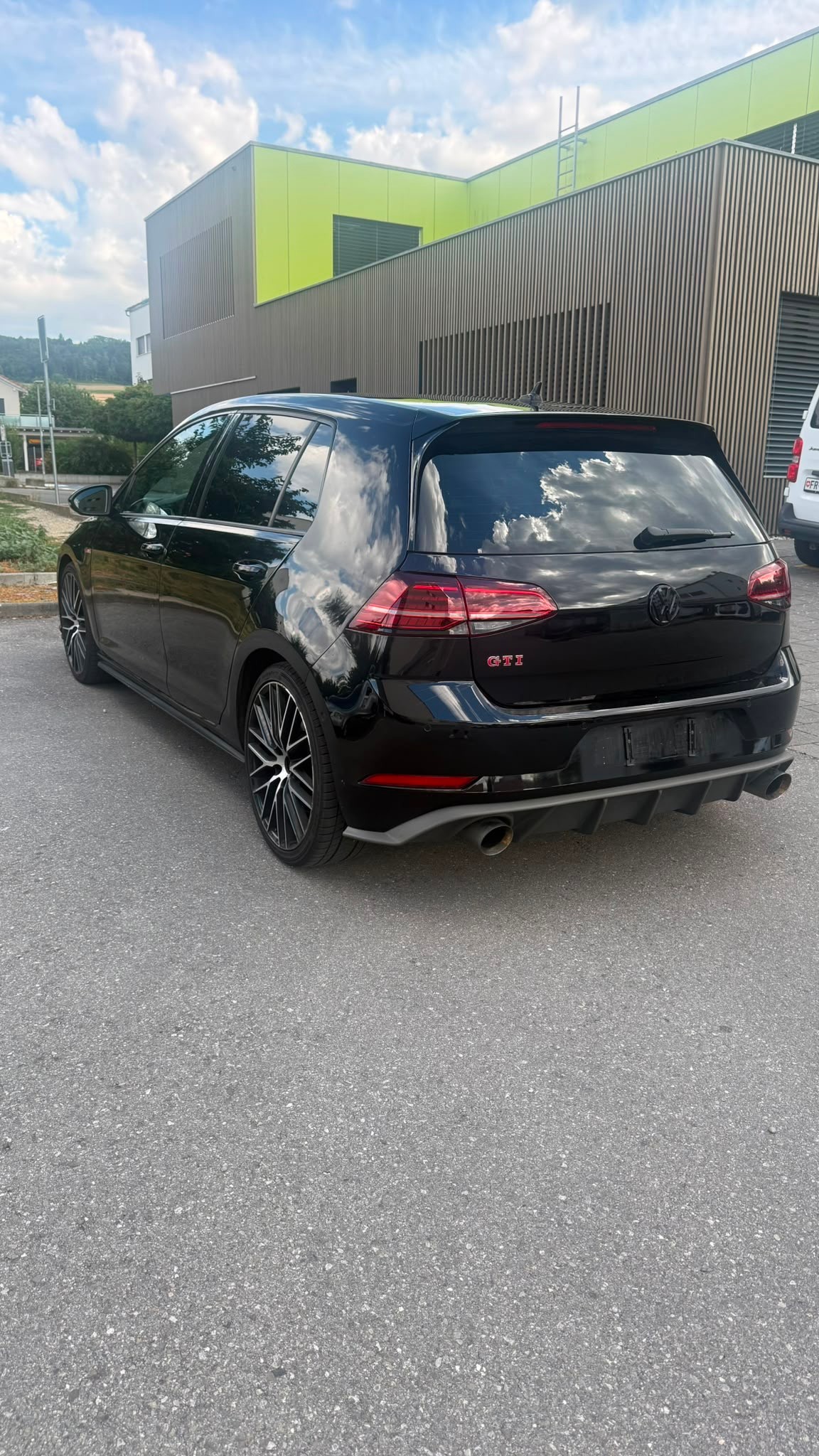 VW 2.0 TSI GTI Performance DSG-image-3