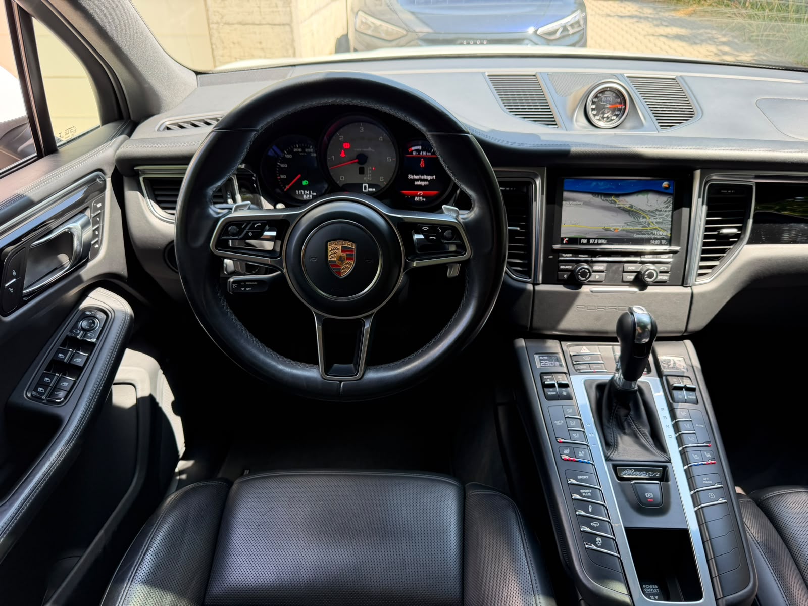 PORSCHE Macan S Diesel PDK-image-20