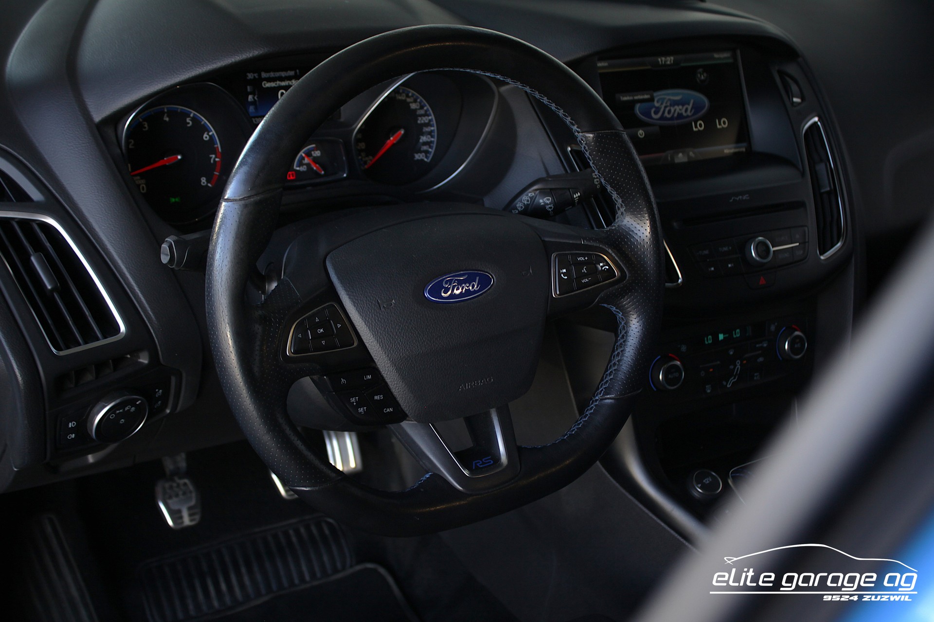 FORD Focus 2.3 EcoBoost RS AWD-image-14