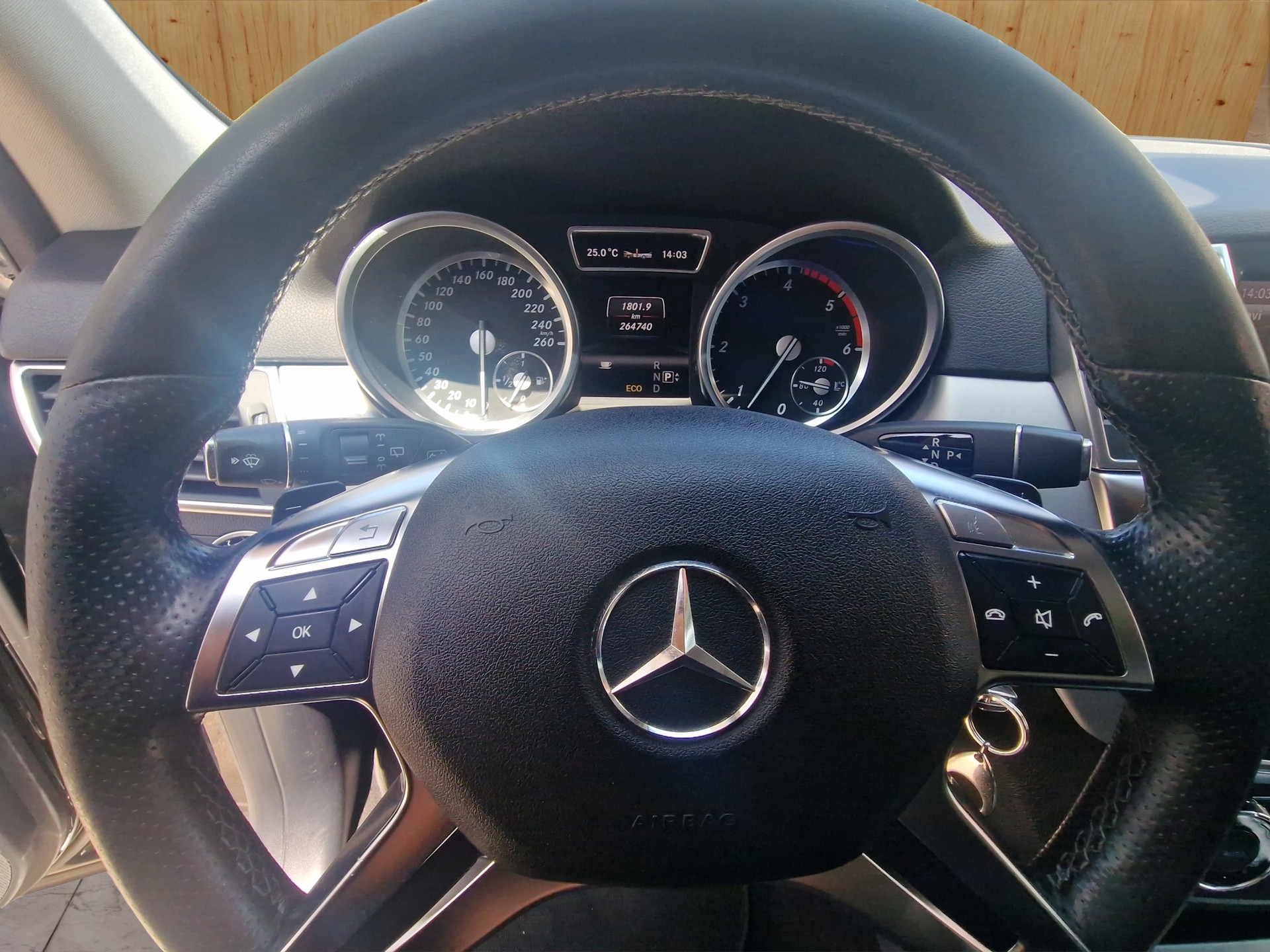 MERCEDES-BENZ ML 350 BlueTEC Executive 4Matic 7G-Tronic-image-11