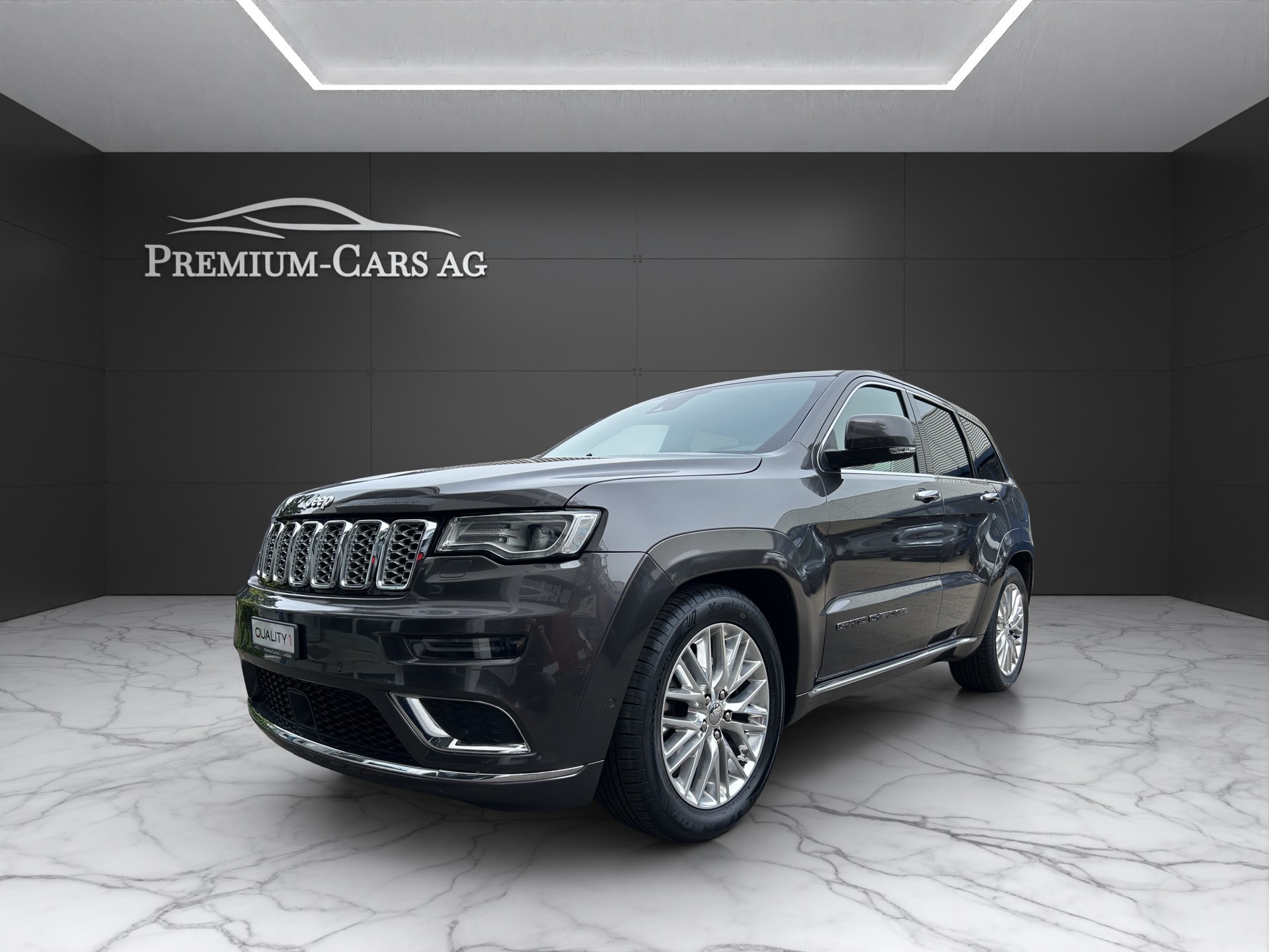 JEEP Grand Cherokee 3.0 CRD Summit Automatic-image-1