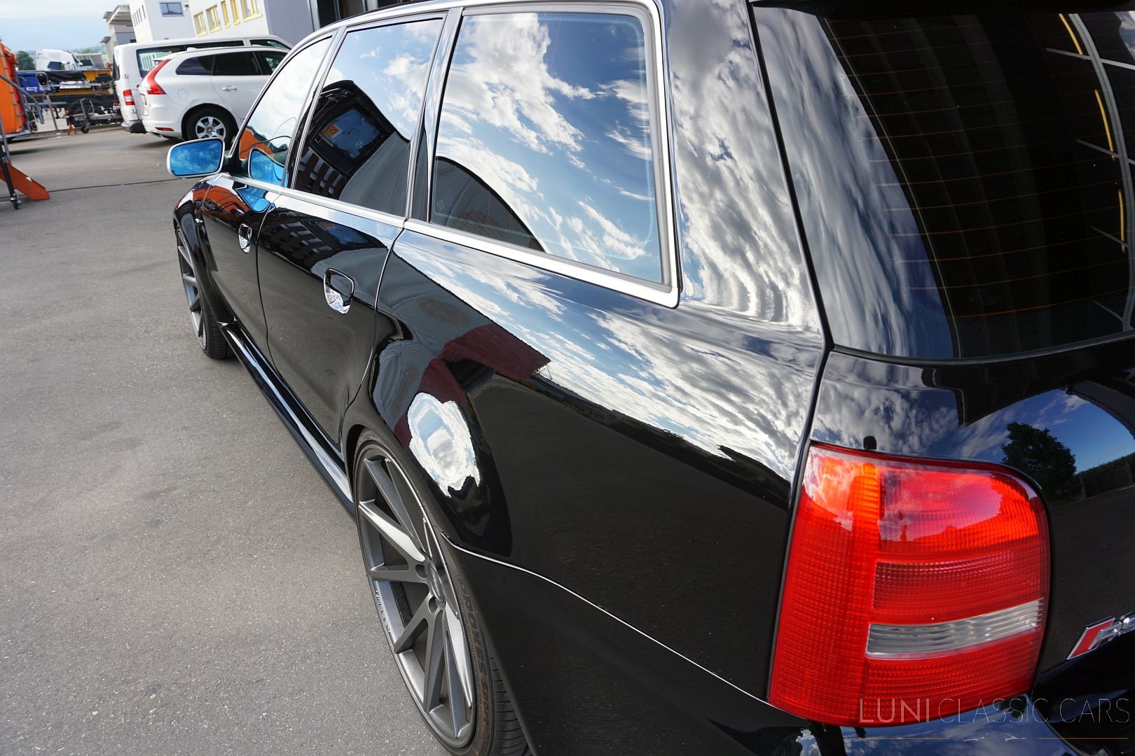 AUDI RS4 B5 Quattro-image-13