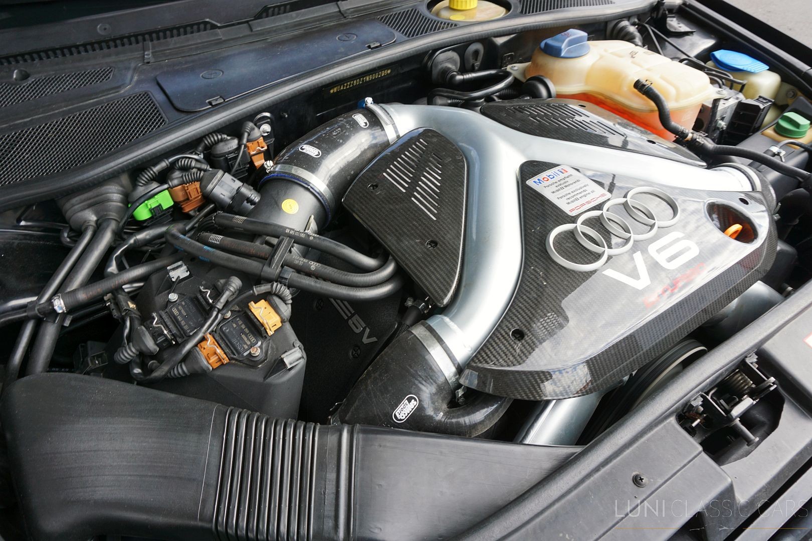 AUDI RS4 B5 Quattro-image-28
