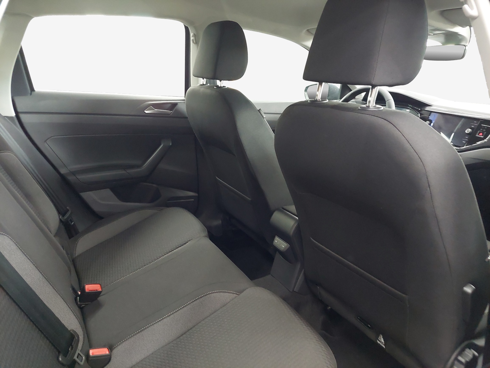 VW Polo 1.0 TSI Life DSG-image-13