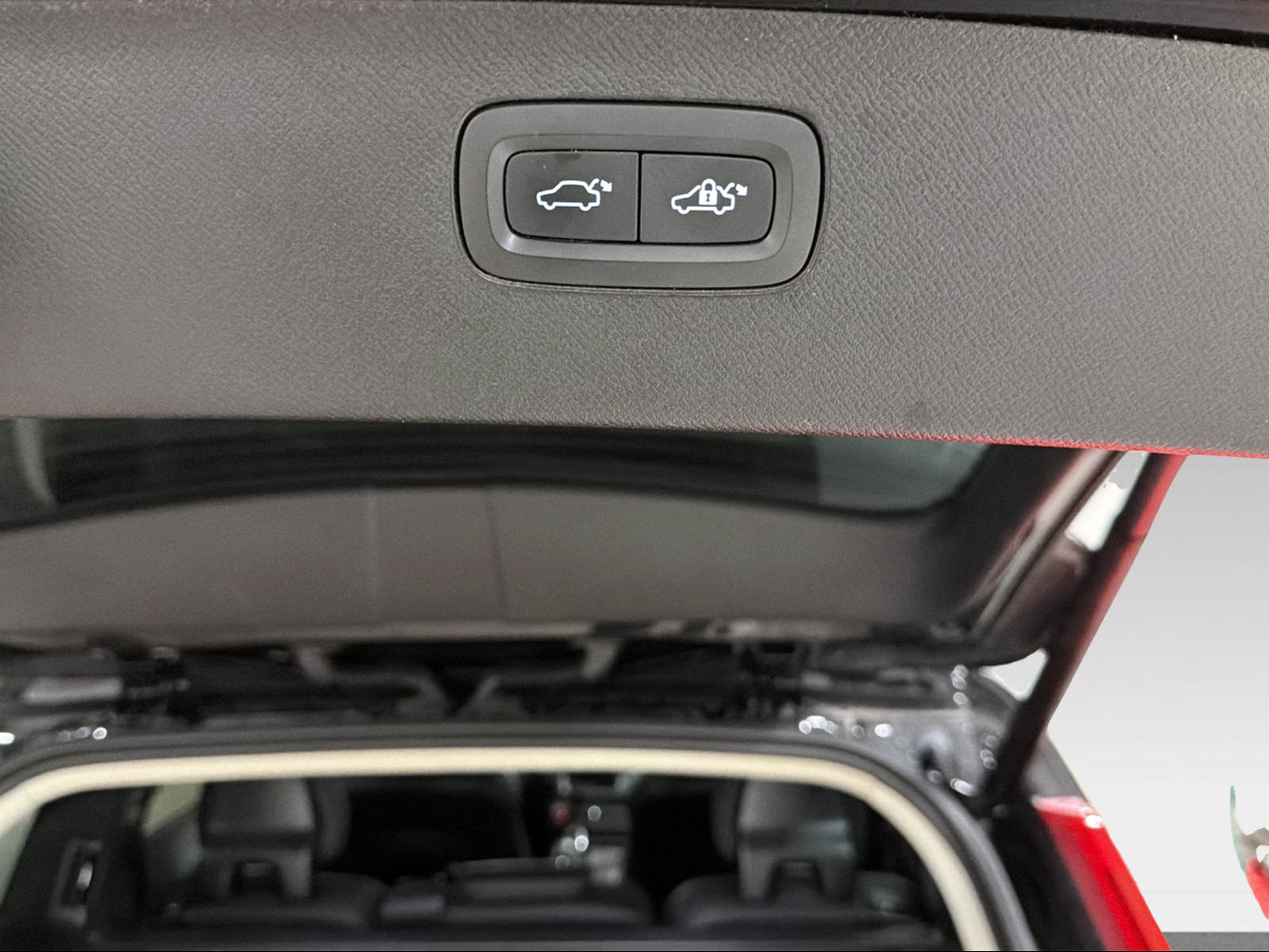 VOLVO XC90 2.0 T8 TE Ultimate Bright 7P. eAWD-image-7