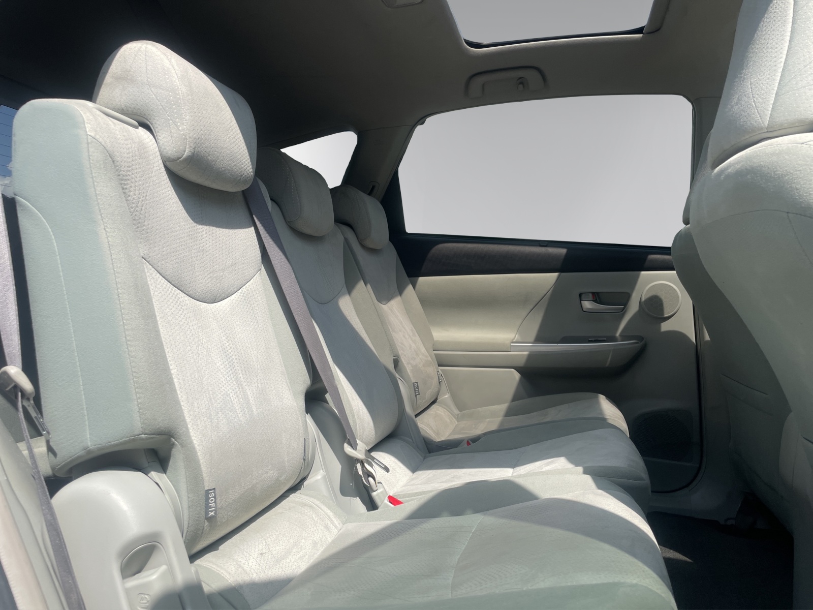 TOYOTA Prius+ 1.8 VVT-i HSD Sol-image-12