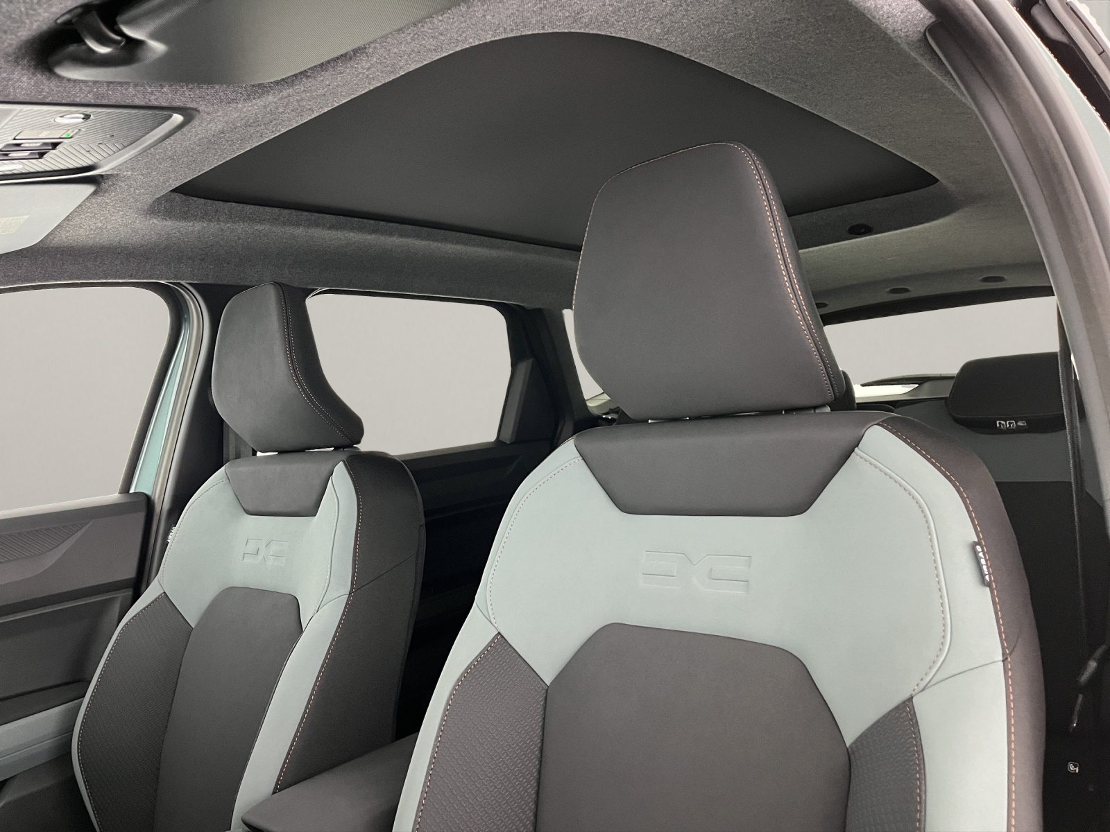 DACIA Bigster 1.2 Hybrid Extreme 4WD-image-14