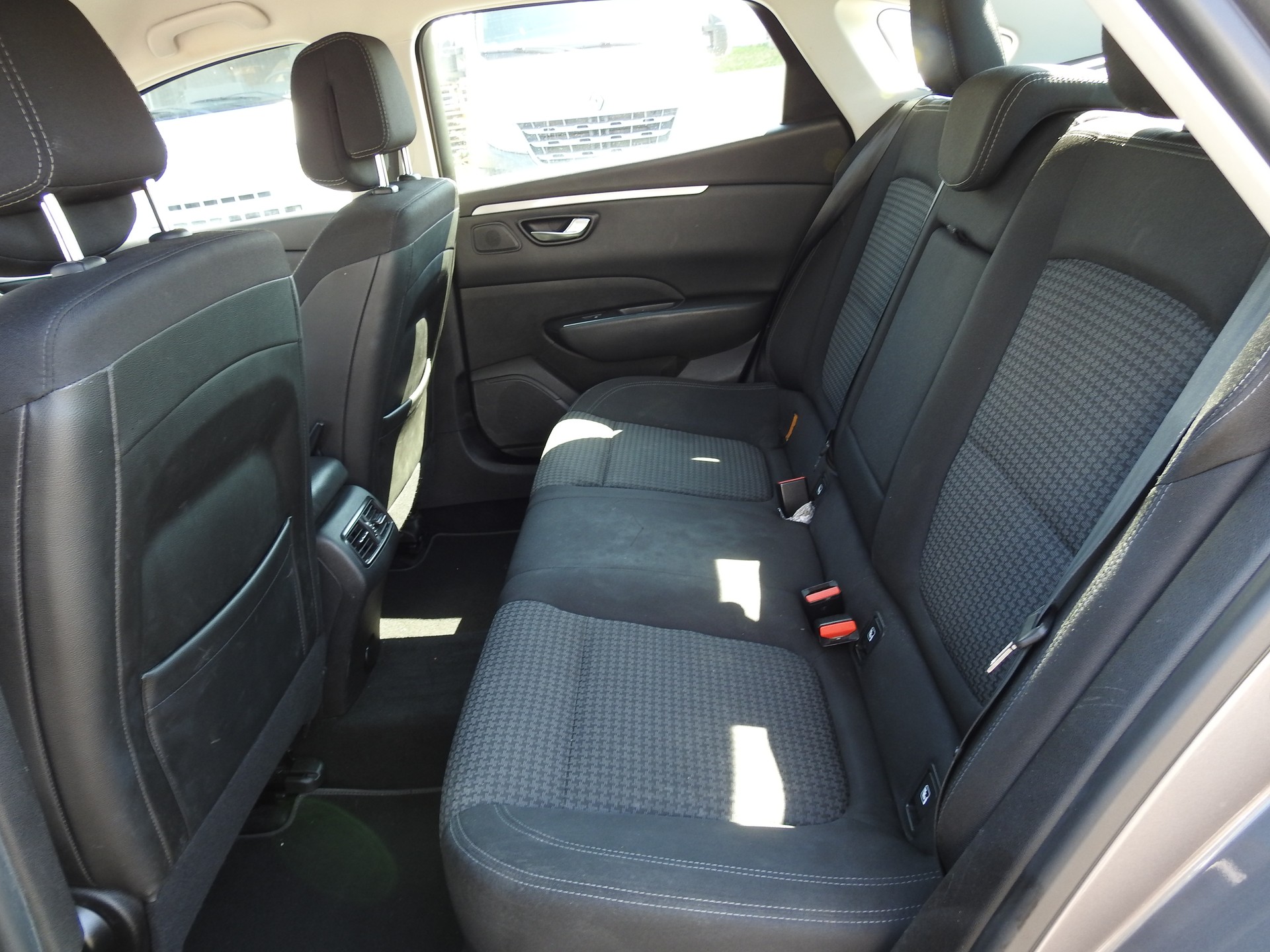 RENAULT Talisman 1.6 dCi Intens EDC-image-13