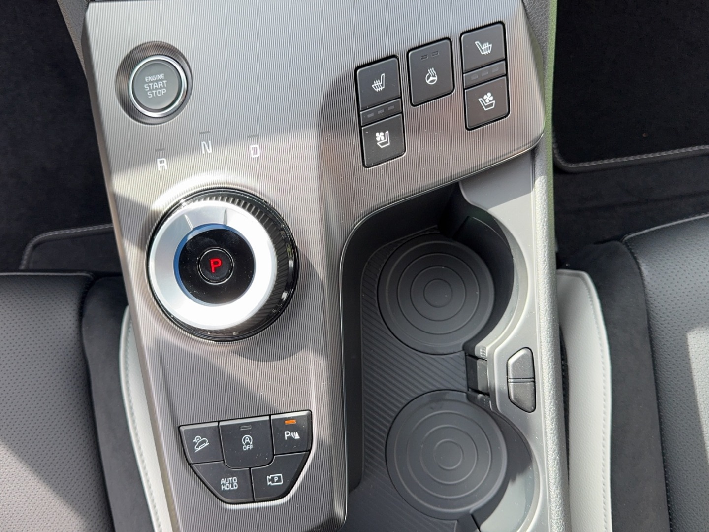 KIA Sportage 1.6 T-GDi Hybrid GT-Line-image-12