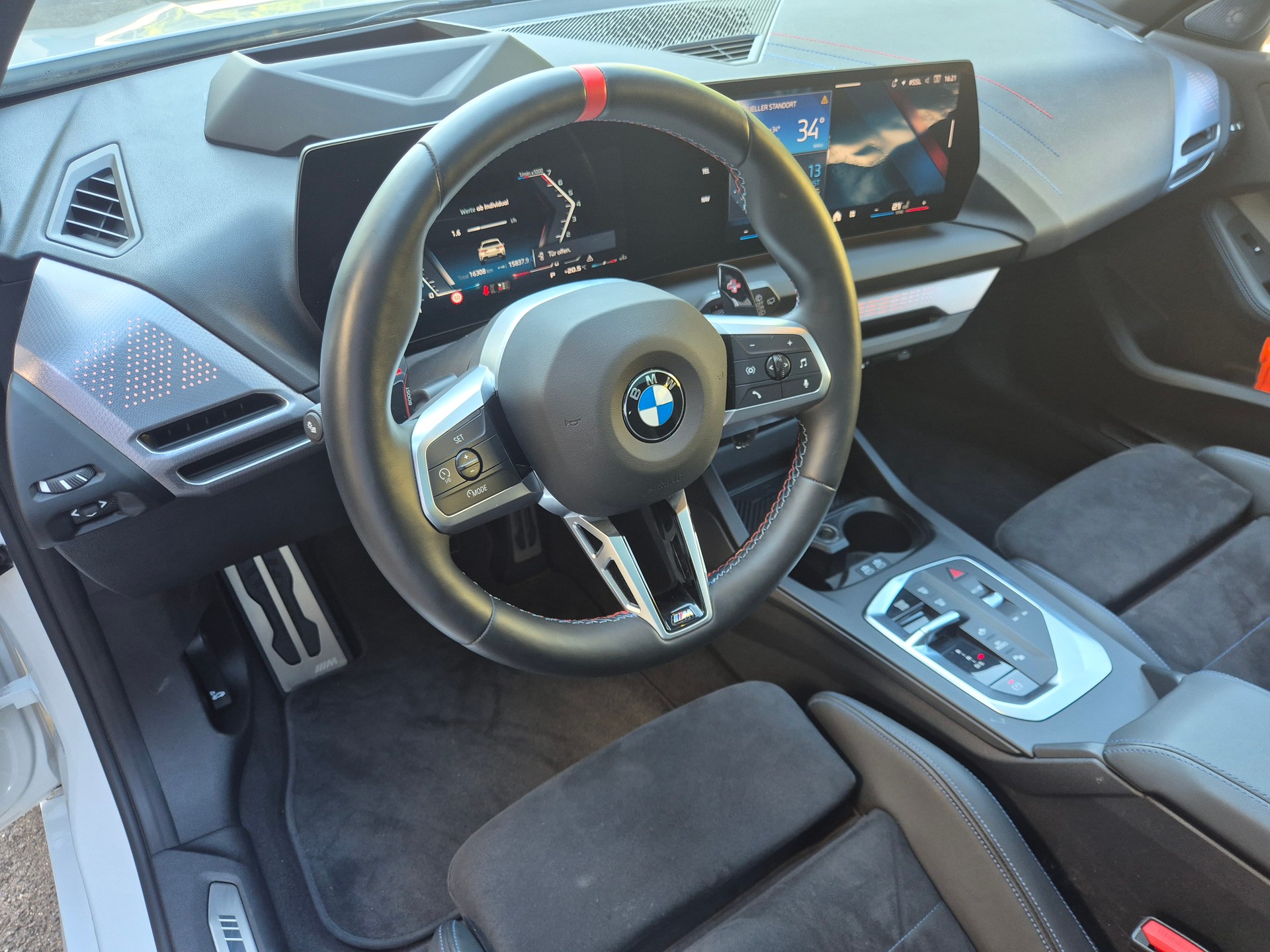 BMW M135 xDrive M Sport Pro-image-12