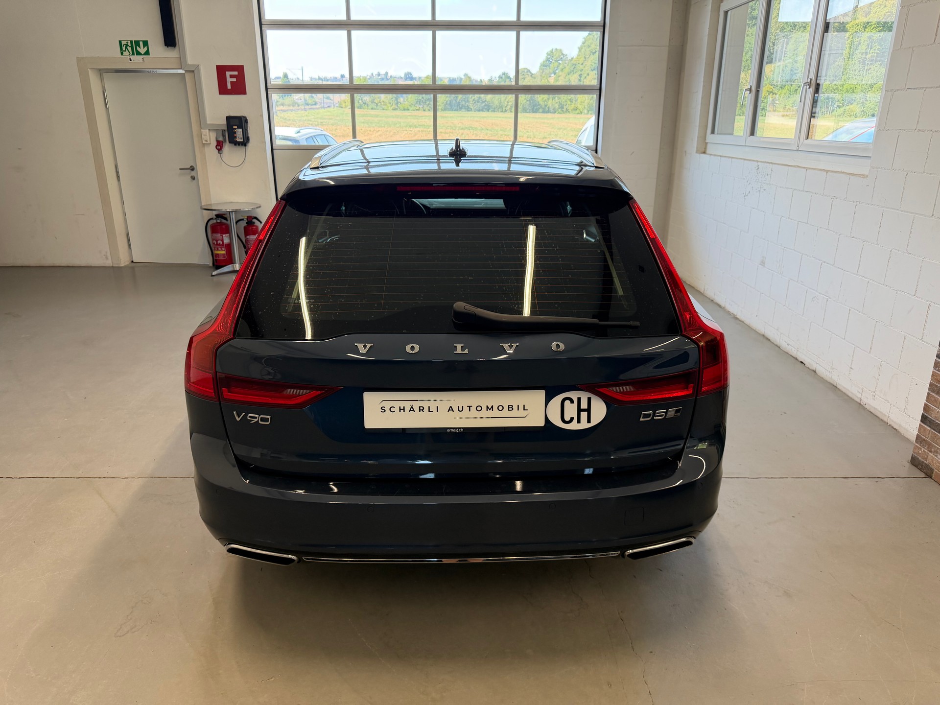 VOLVO V90 D5 AWD Inscription Geartronic Powerpulse-image-7