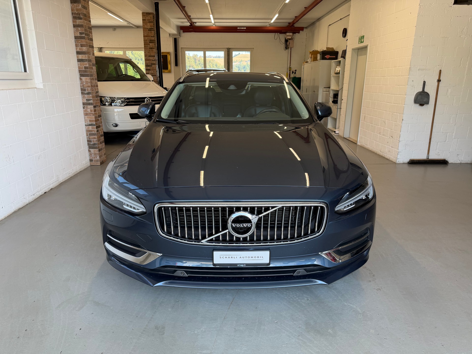 VOLVO V90 D5 AWD Inscription Geartronic Powerpulse-image-0